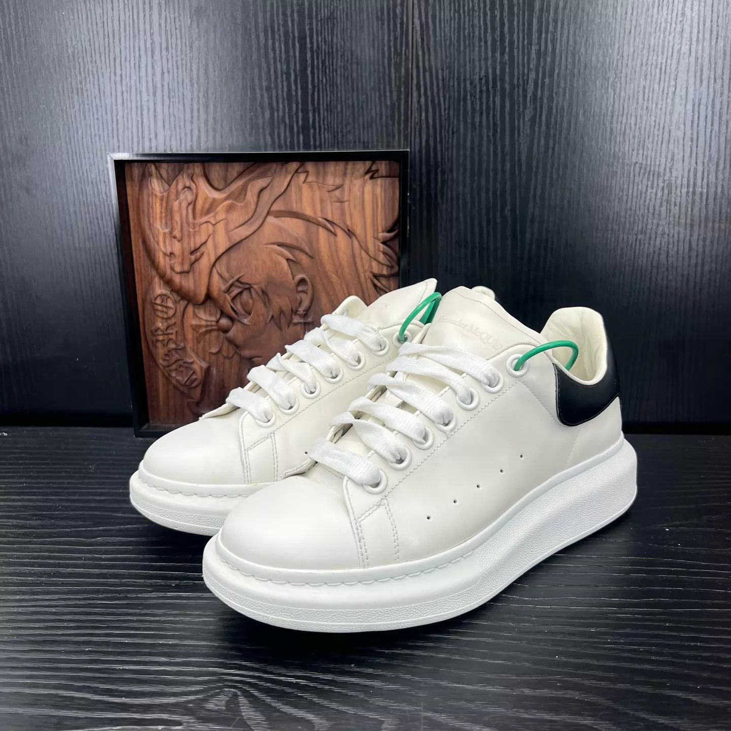 Alexander McQueen Alexander McQueen Black Tail smooth calf leather 39 Size US 8.5 / IT 38.5 - 1 Thumbnail