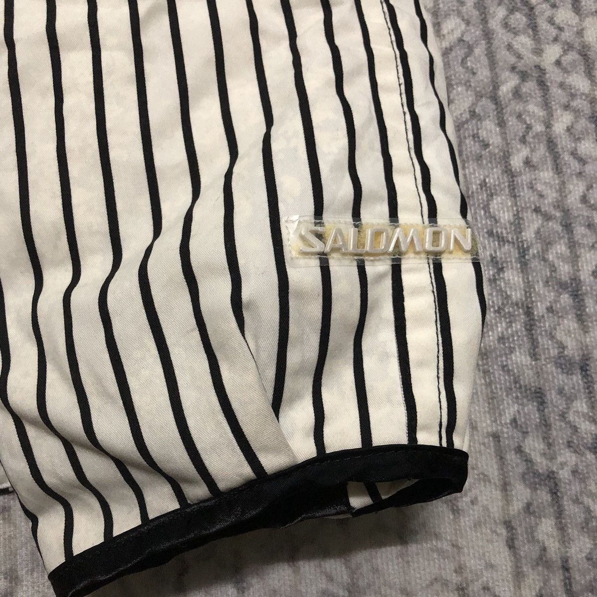 Salomon Rare Vintage Salomon Striped Ski Jacket Size US L / EU 52-54 / 3 - 12 Thumbnail