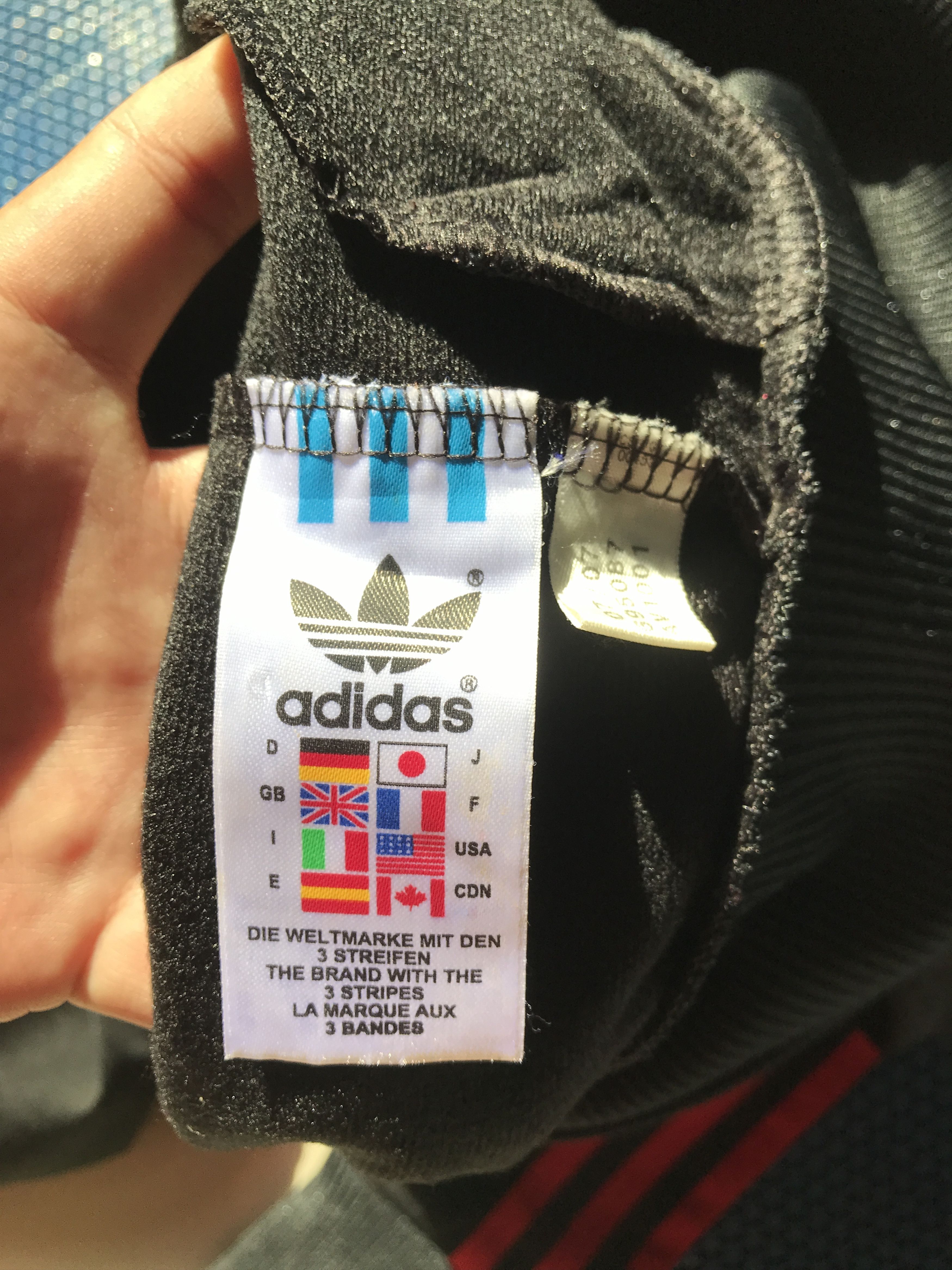 Adidas Adidas Originals Tracktop Material Of The World Size S Size S / US 4 / IT 40 - 7 Thumbnail