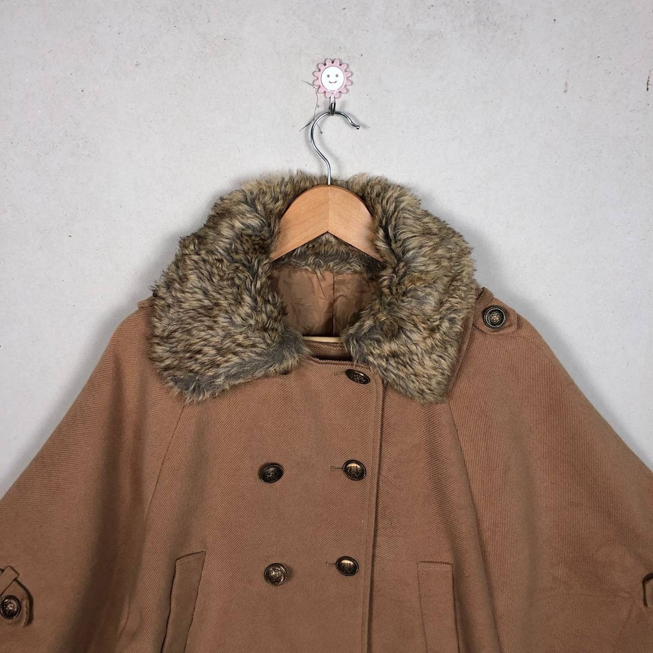 Cloak Avant Garde Japanese Brand Wool Poncho Cloaks Capes Soft Size US M / EU 48-50 / 2 - 3 Thumbnail
