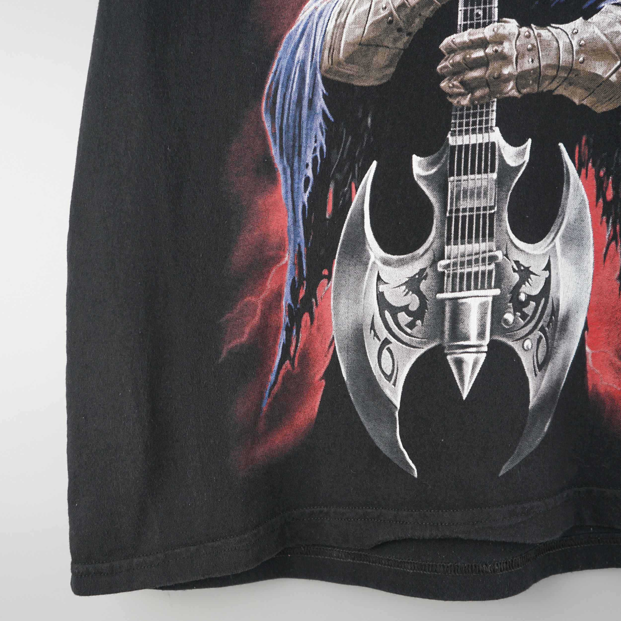 Band Tees × Vintage Vintage 1990s Metallica Guitar T-Shirt Size US M / EU 48-50 / 2 - 6 Thumbnail