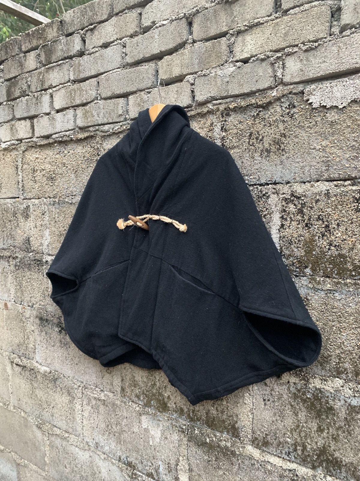Kapital Rare🔥🔥Kapital Wool Cloaks & Capes One Size Size US L / EU 52-54 / 3 - 15 Thumbnail