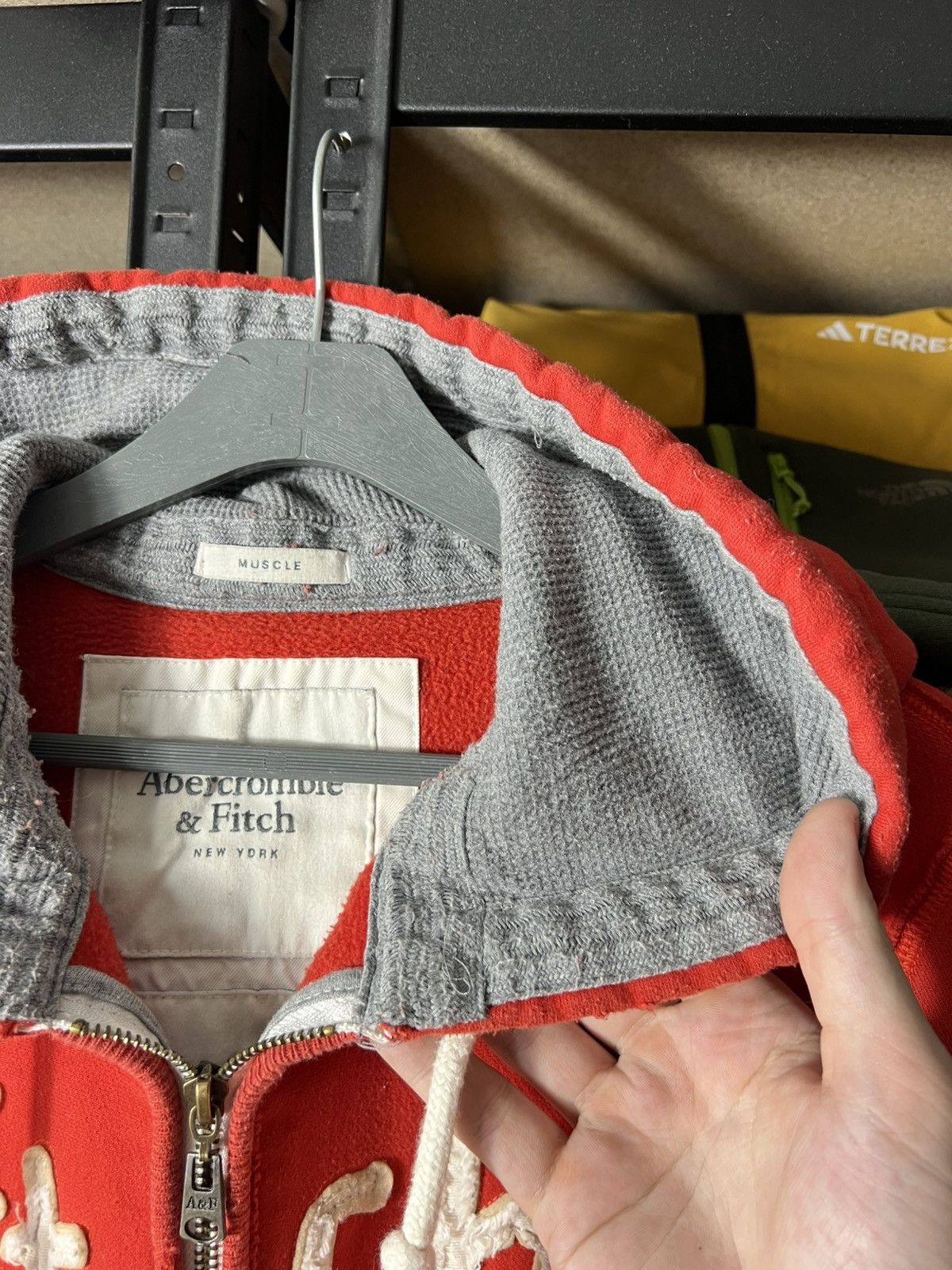 Abercrombie & Fitch Abercrombie & Fitch Vintage Full-Zip Hoodie – Size XL Size US XL / EU 56 / 4 - 11 Thumbnail