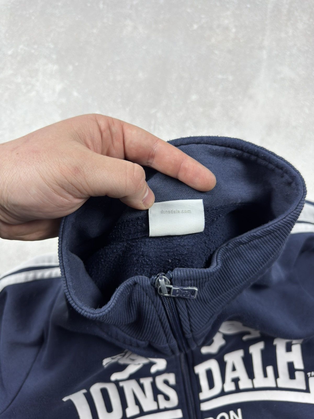 Lonsdale Vintage Lonsdale London 00s Zip Sweatshirt Big Logo Size US S / EU 44-46 / 1 - 9 Thumbnail