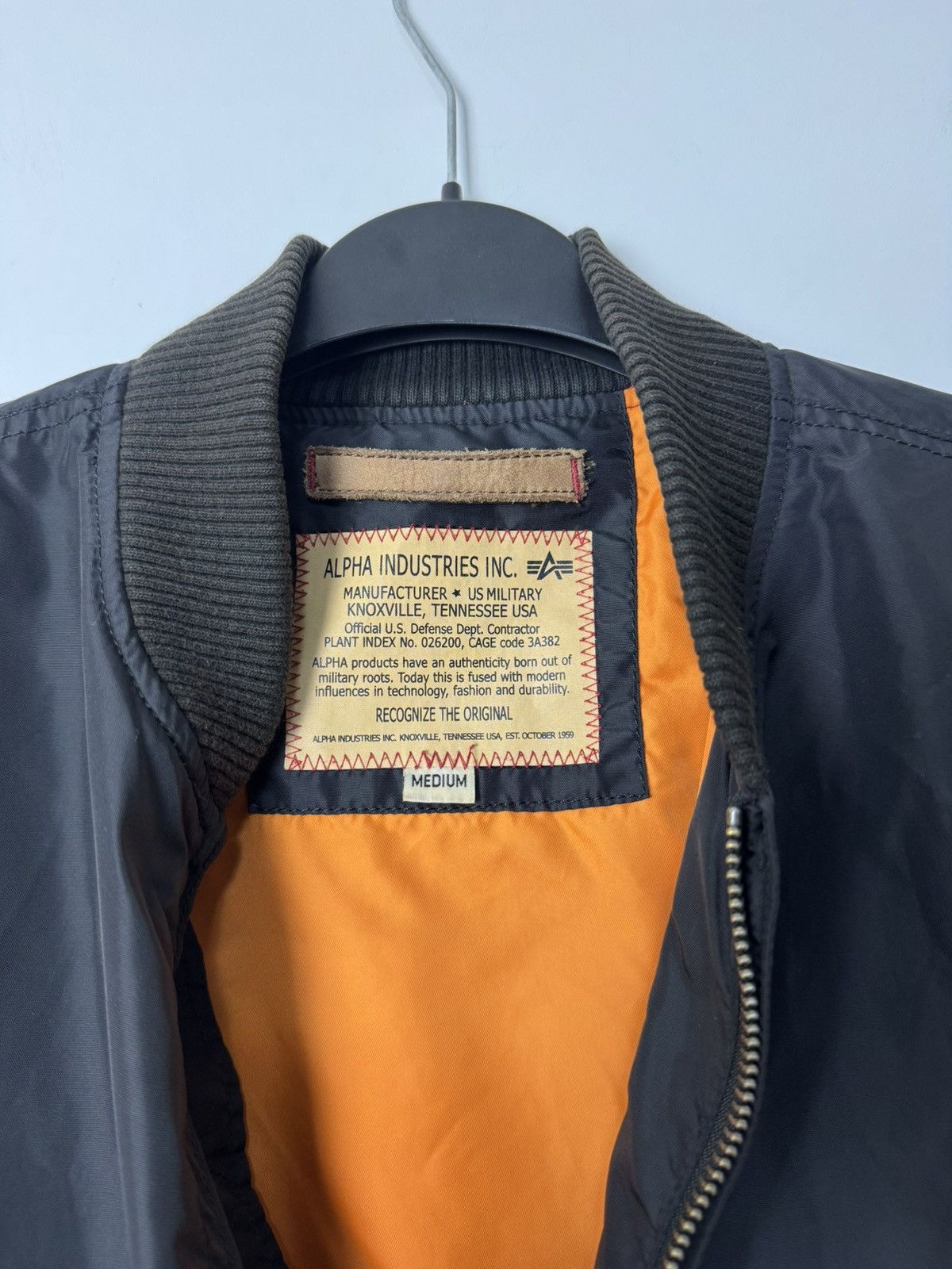 Alpha Industries Alpha Industries black bomber jacket avant Garde Japanese Size US M / EU 48-50 / 2 - 7 Thumbnail