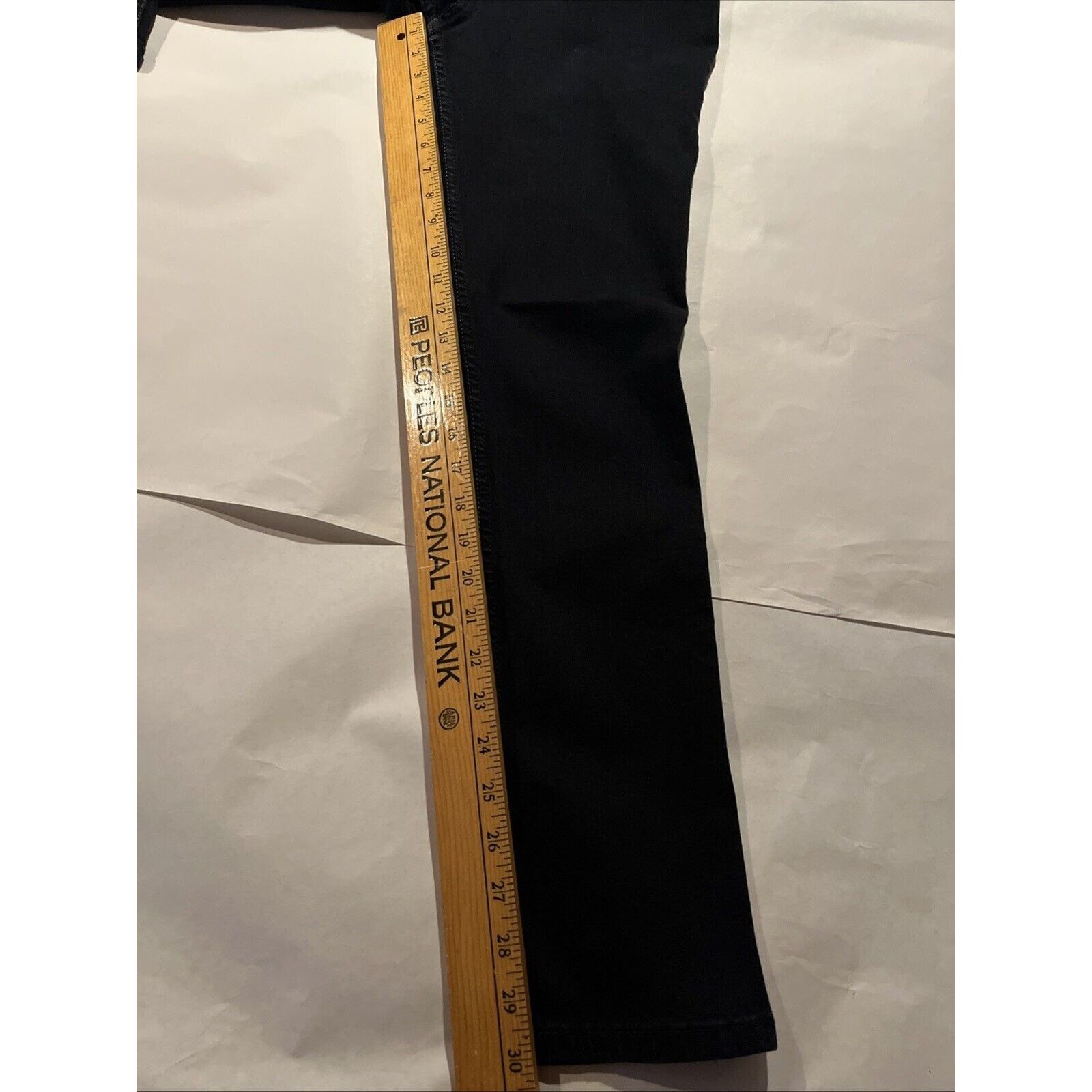 Levi's Levi’s 28x30 Black Denim Bold Curve Skinny Low Rise Jeans Size 28" / US 6 / IT 42 - 7 Thumbnail
