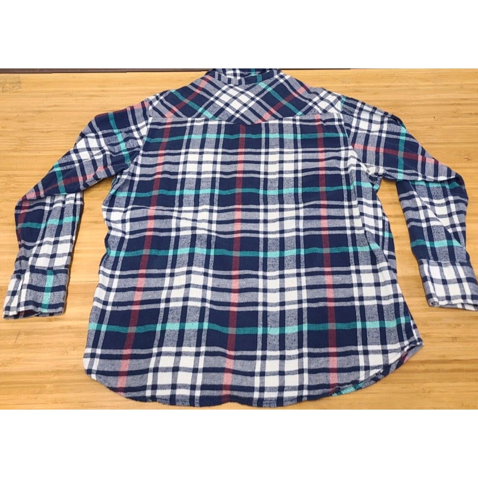 Wrangler VINTAGE Wrangler Flannel Shirt Mens XL Blue Plaid Pearl Snap 90s Cowboy Western Shirt Mens XL Blue Plaid Pearl Snap 90s Western Size US XL / EU 56 / 4 - 7 Thumbnail