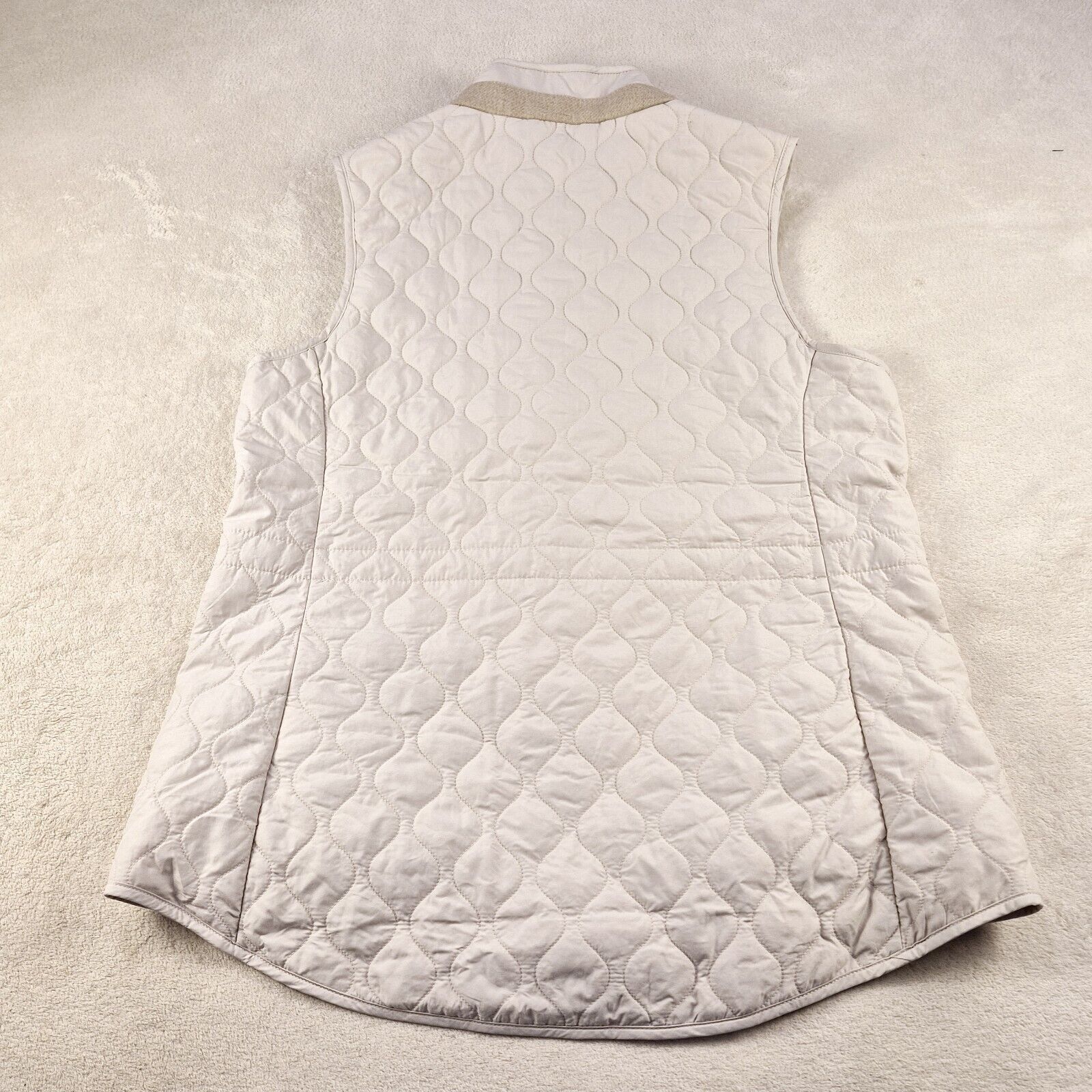 Peter Millar Peter Millar Addison Women's Quilted Vest Size L Beige NWT Size L / US 10 / IT 46 - 7 Thumbnail