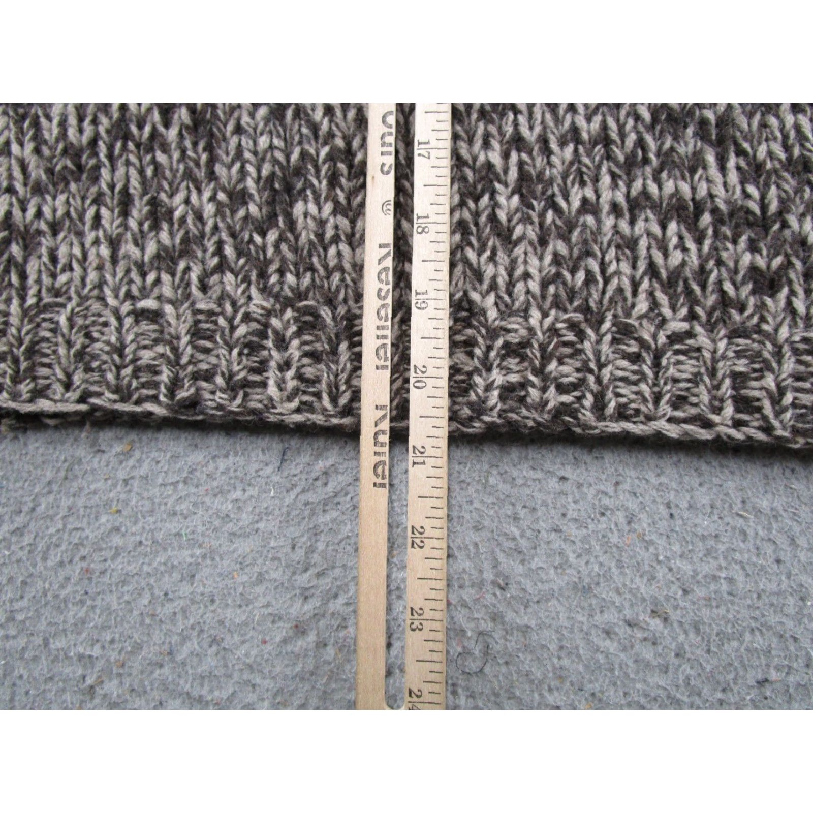 American Eagle Outfitters VINTAGE American Eagle Pullover Sweater Women M Wool Brown Long Sleeve Knit Pullover 90s Winter Fall Mens/Womens (note: gender at end) Size M / US 6-8 / IT 42-44 - 5 Thumbnail