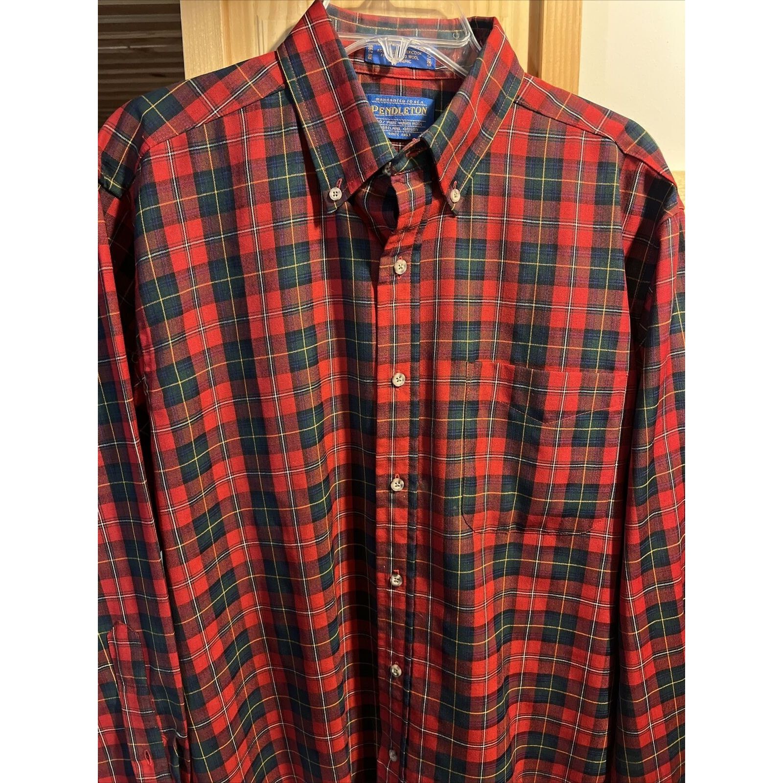 Pendleton Pendleton Men’s M Red Plaid Long Sleeve Button Up Wool Shirt Size US M / EU 48-50 / 2 - 5 Thumbnail