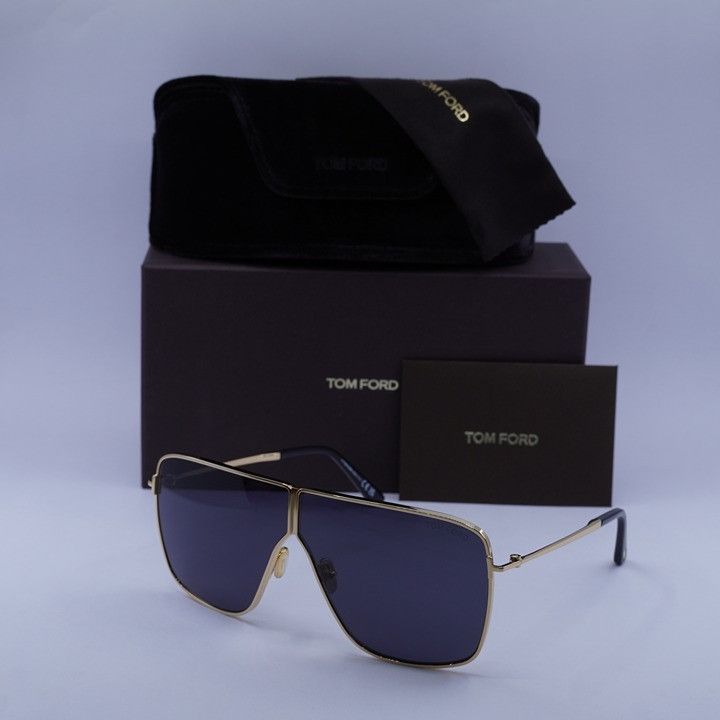 Tom Ford FT1159 30A Huxley Sunglasses Gold Aviator Frame display picture 2