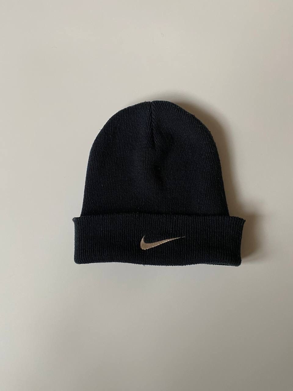 Nike Vintage Nike Winter Hat small logo OS Size ONE SIZE - 1 Thumbnail