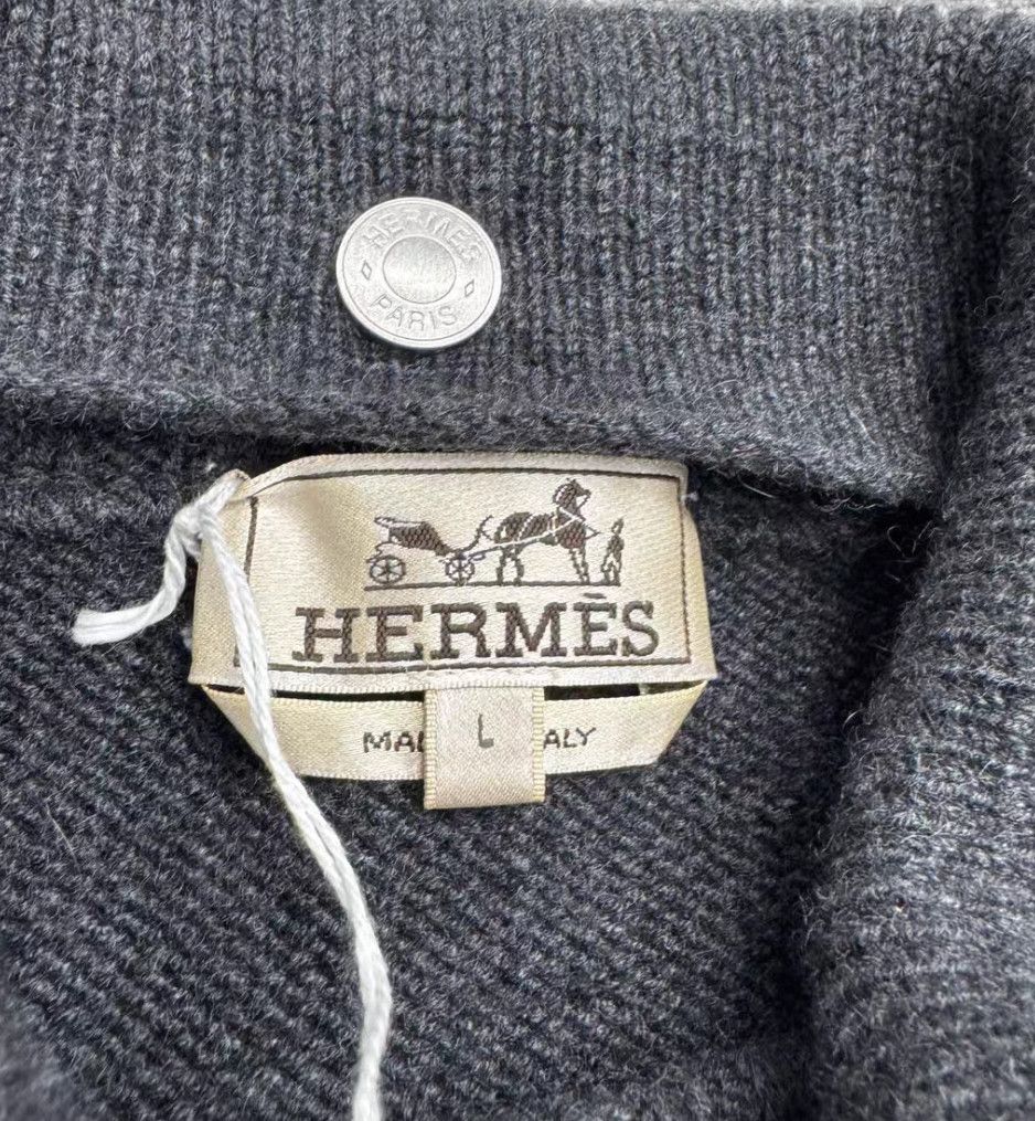 Hermes Hermes Detachable Collar Cashmere Knit Top Size US L / EU 52-54 / 3 - 2 Thumbnail