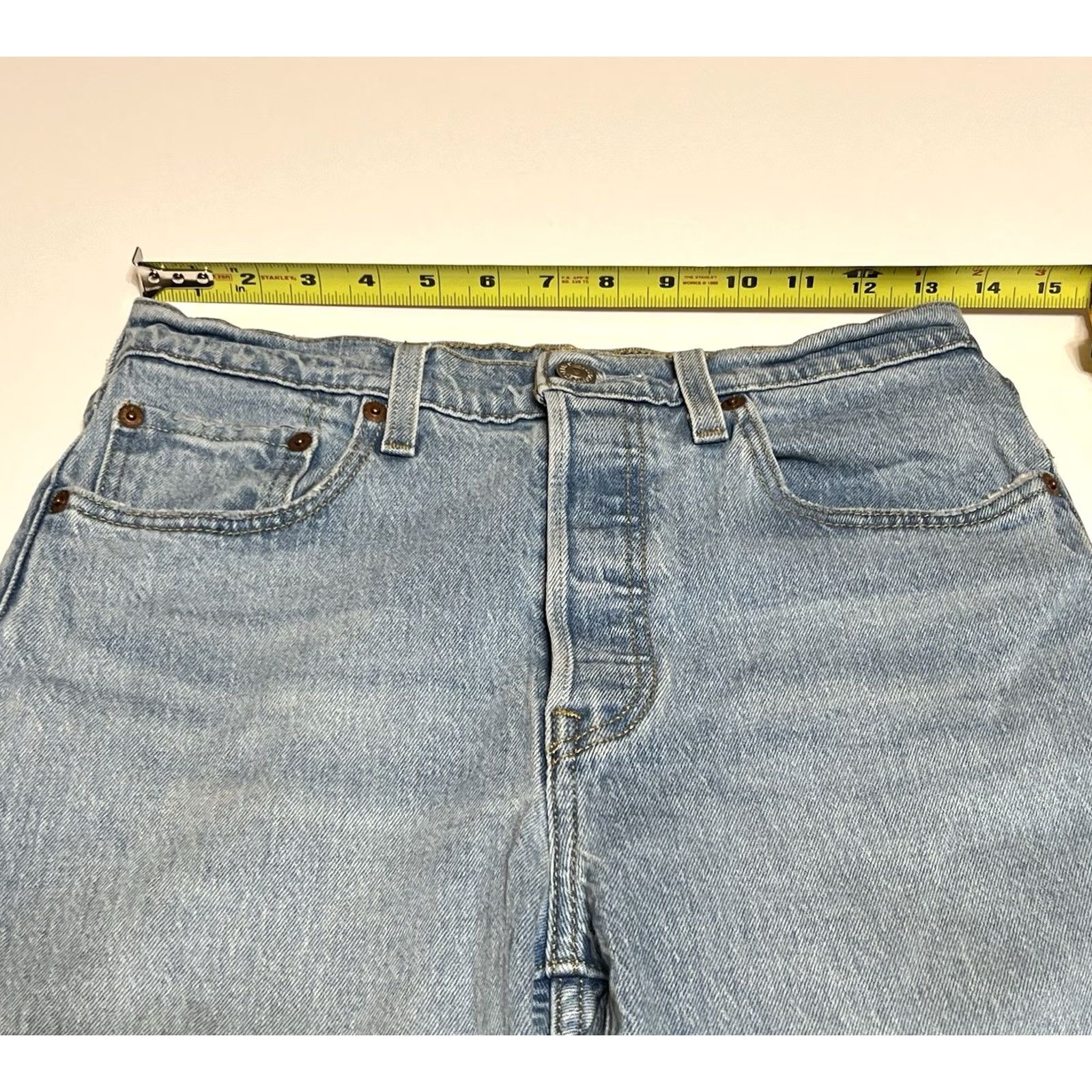 Levi's Levi's 501 Jeans Womens 27x25 Cropped High Rise Straight Blue Medium Denim 5-Pocket Button Closure Frayed Hems Vintage No Womens Size 27" / US 4 / IT 40 - 3 Thumbnail