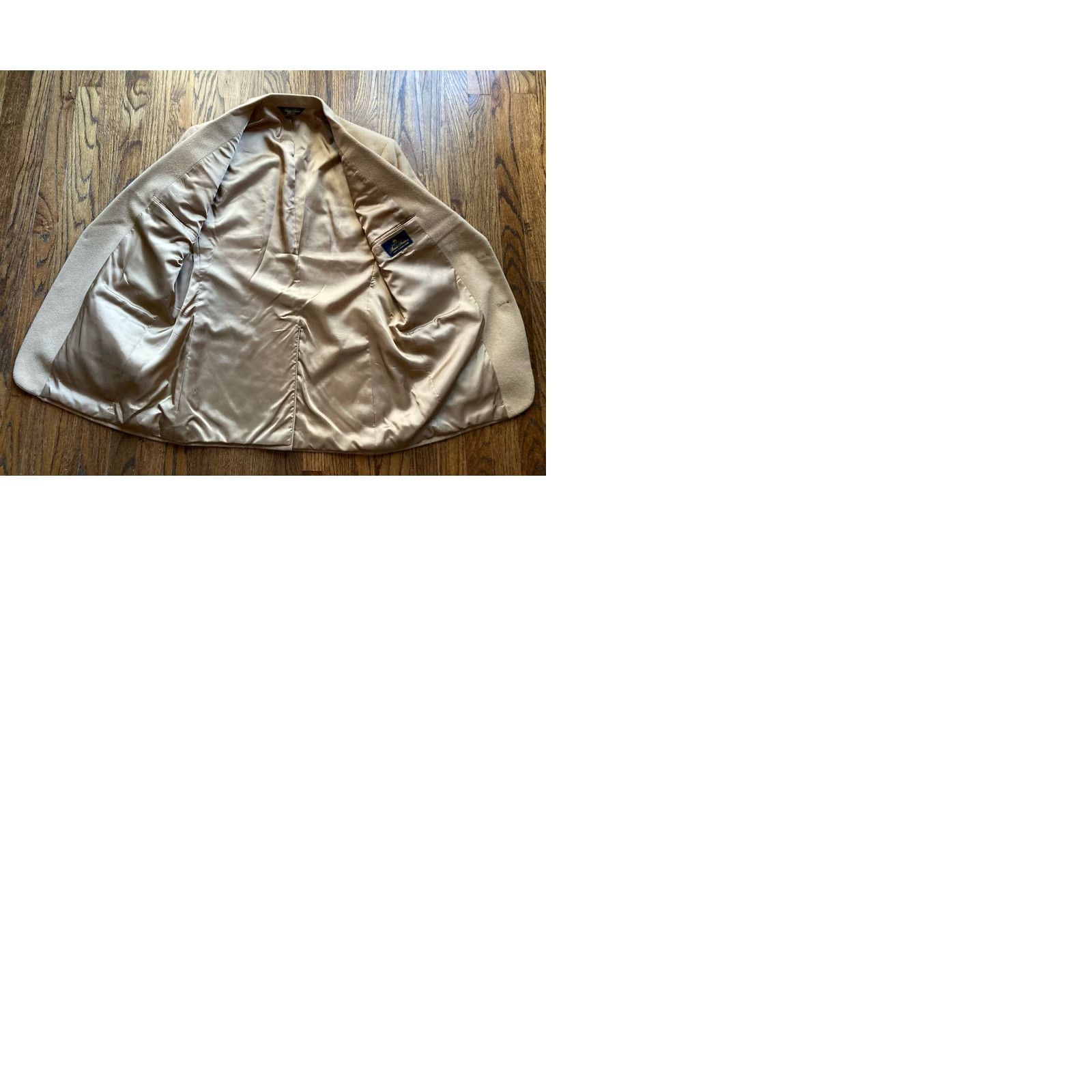 Brooks Brothers Brooks Brothers Blazer Men Size 42R Beige Camelhair 100% Camelhair Jacket USA Made Notch Lapel Single-Breasted Two-Button Front Style Blazer Size 42R - 10 Thumbnail