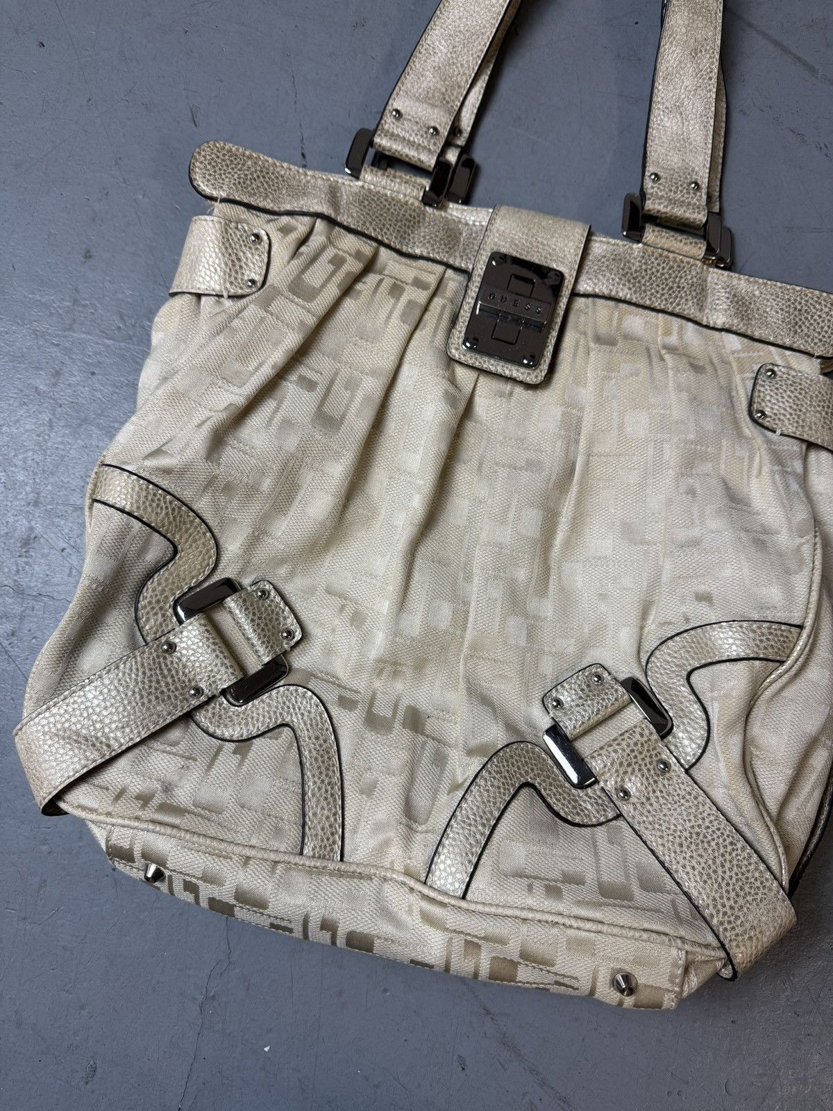 Guess Vintage Guess Beige Monogram Big Bag Size ONE SIZE - 3 Thumbnail