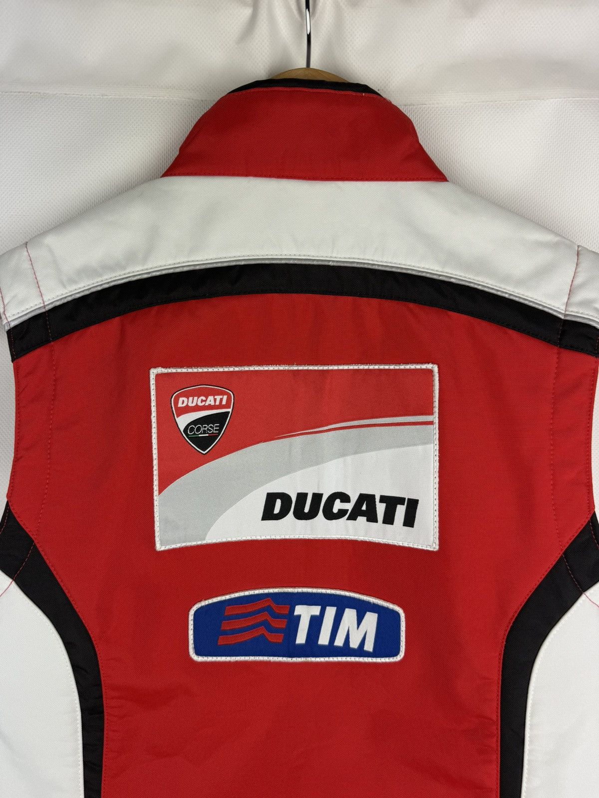 Ducati Ducati Corse Men’s Soft shell Racing Vest Waistcoat Size Xs Size US XS / EU 42 / 0 - 16 Thumbnail