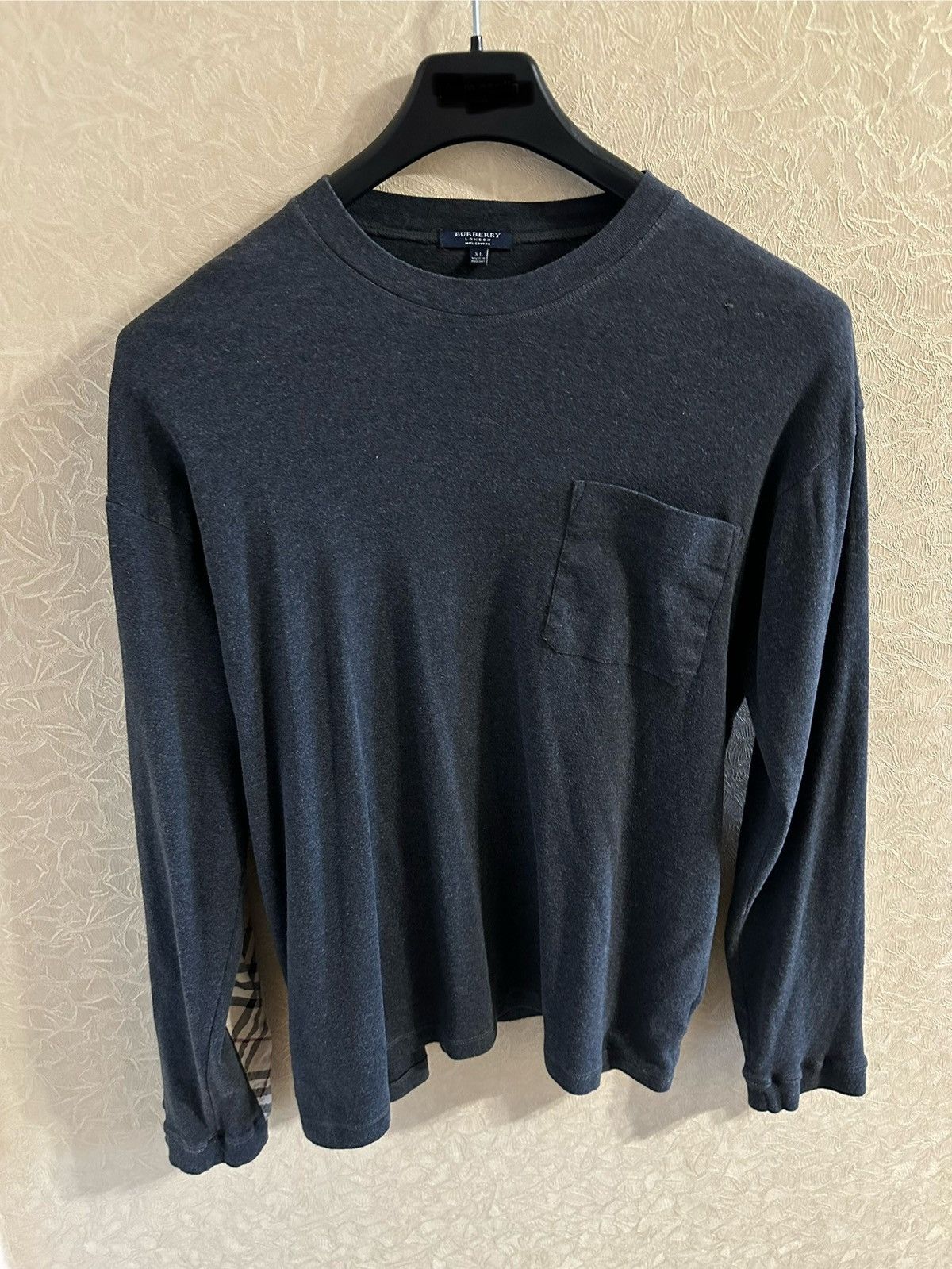 Burberry Burberry t shirt size XL Size US XL / EU 56 / 4 - 2 Thumbnail