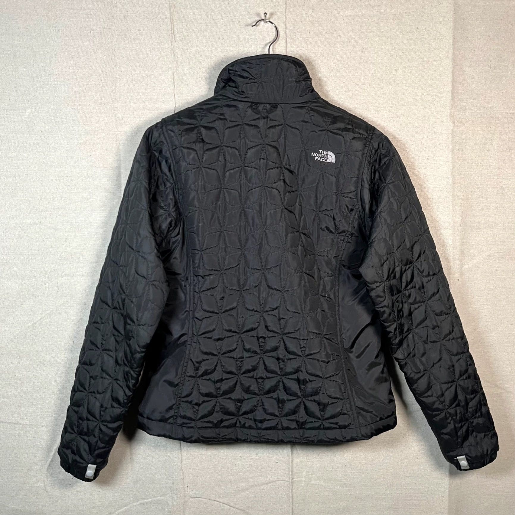 The North Face The North Face Womens Thermoball Quilted Puffer Jacket Black Size Small Size S / US 4 / IT 40 - 4 Thumbnail