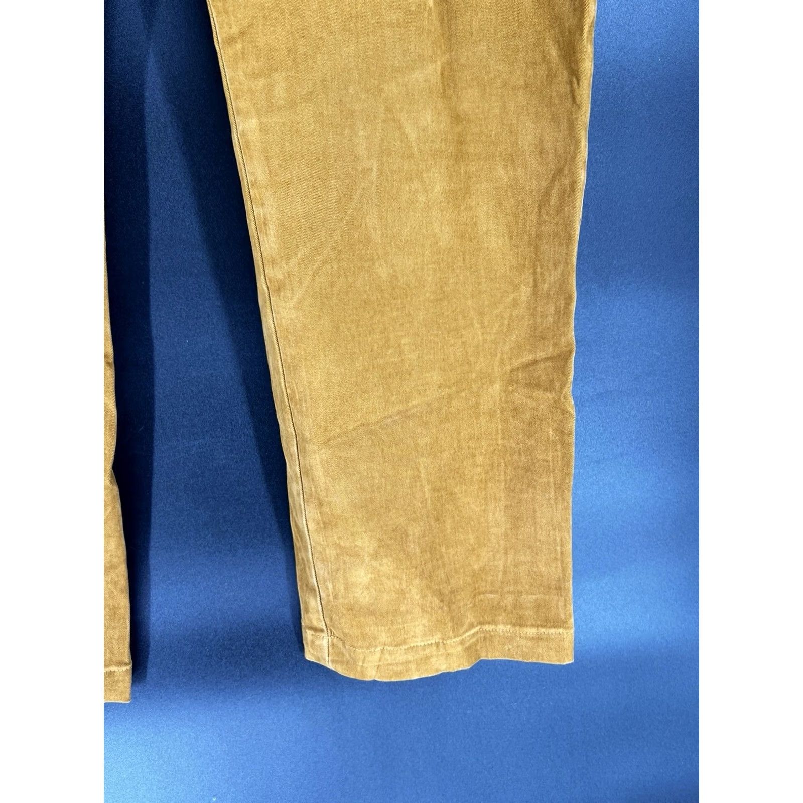 Velvet Meyer Velvet Pants Mustard 40x30 Men’s Velvet Chino Bonn Belt Button Closure City Hipster Motorcycle Rock Southwestern Germany Mens Size US 40 / EU 56 - 6 Thumbnail