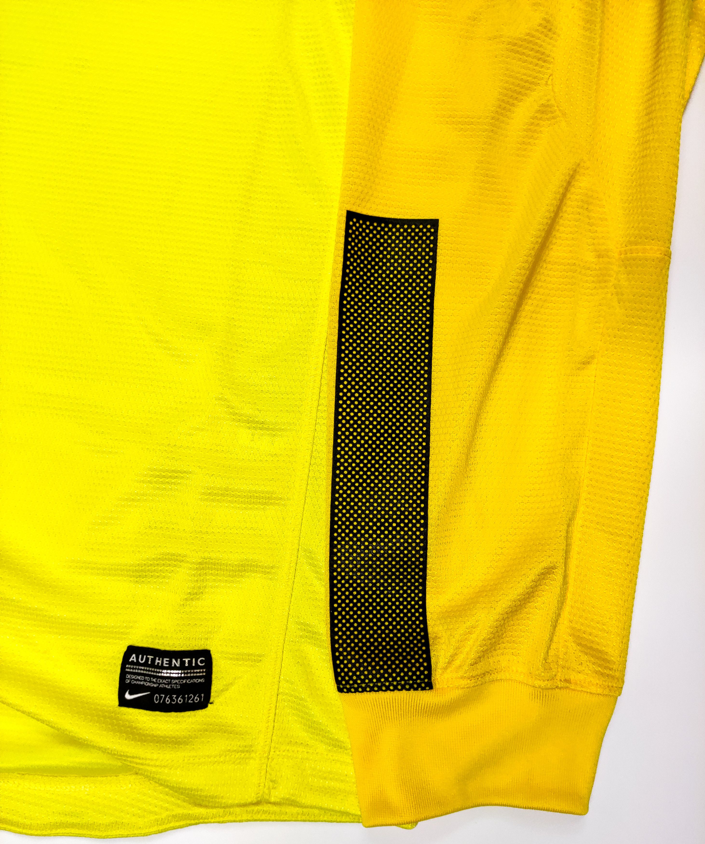 Nike BNWT Authentic Atletico Madrid Nike 2013 2014 Goalkeeper Kit Size US XL / EU 56 / 4 - 8 Thumbnail