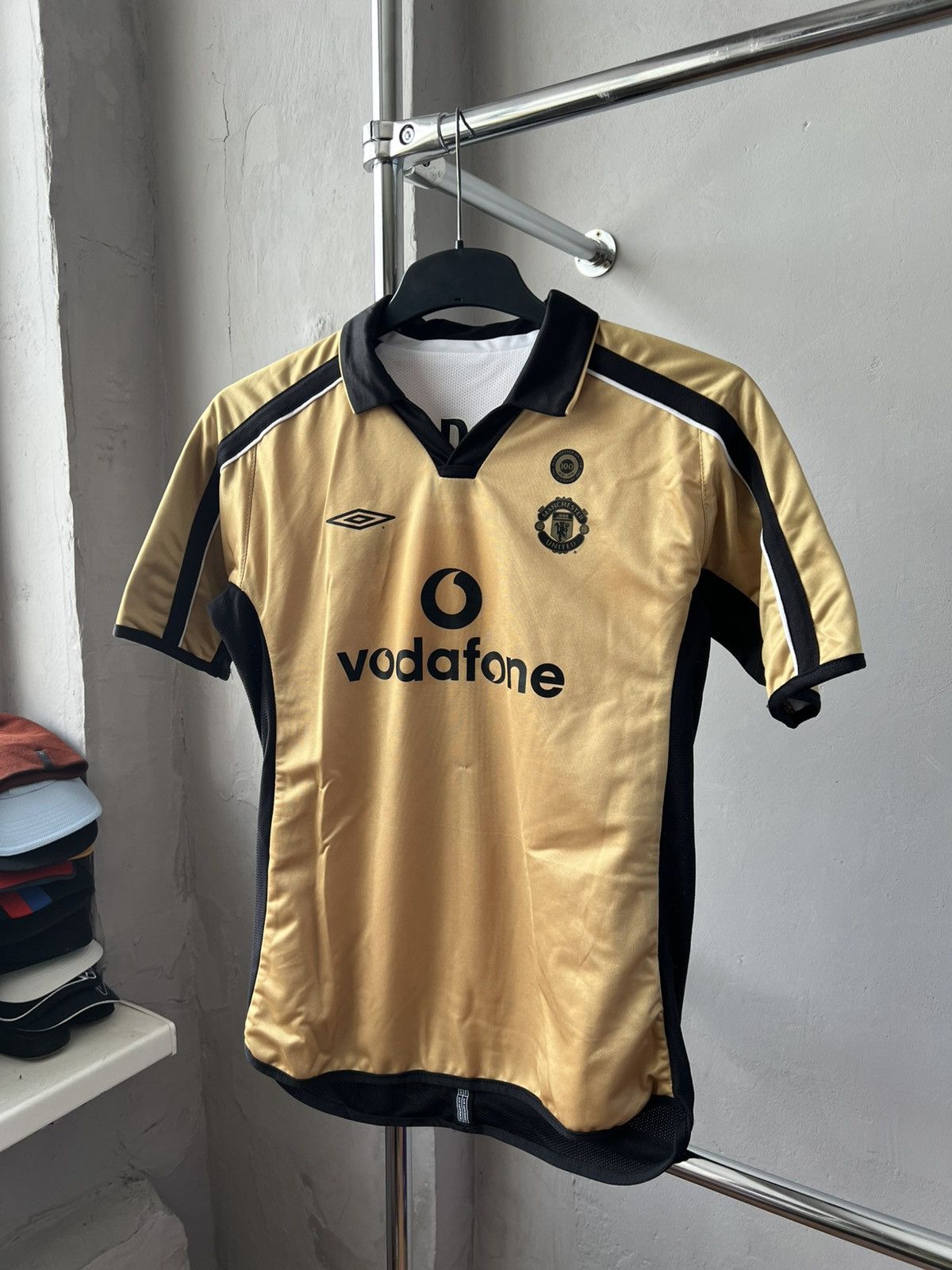 Umbro 2001/02 MANCHESTER UNITED #4 VERON SOCCER JERSEY SHIRT L BOY Size US XS / EU 42 / 0 - 15 Thumbnail