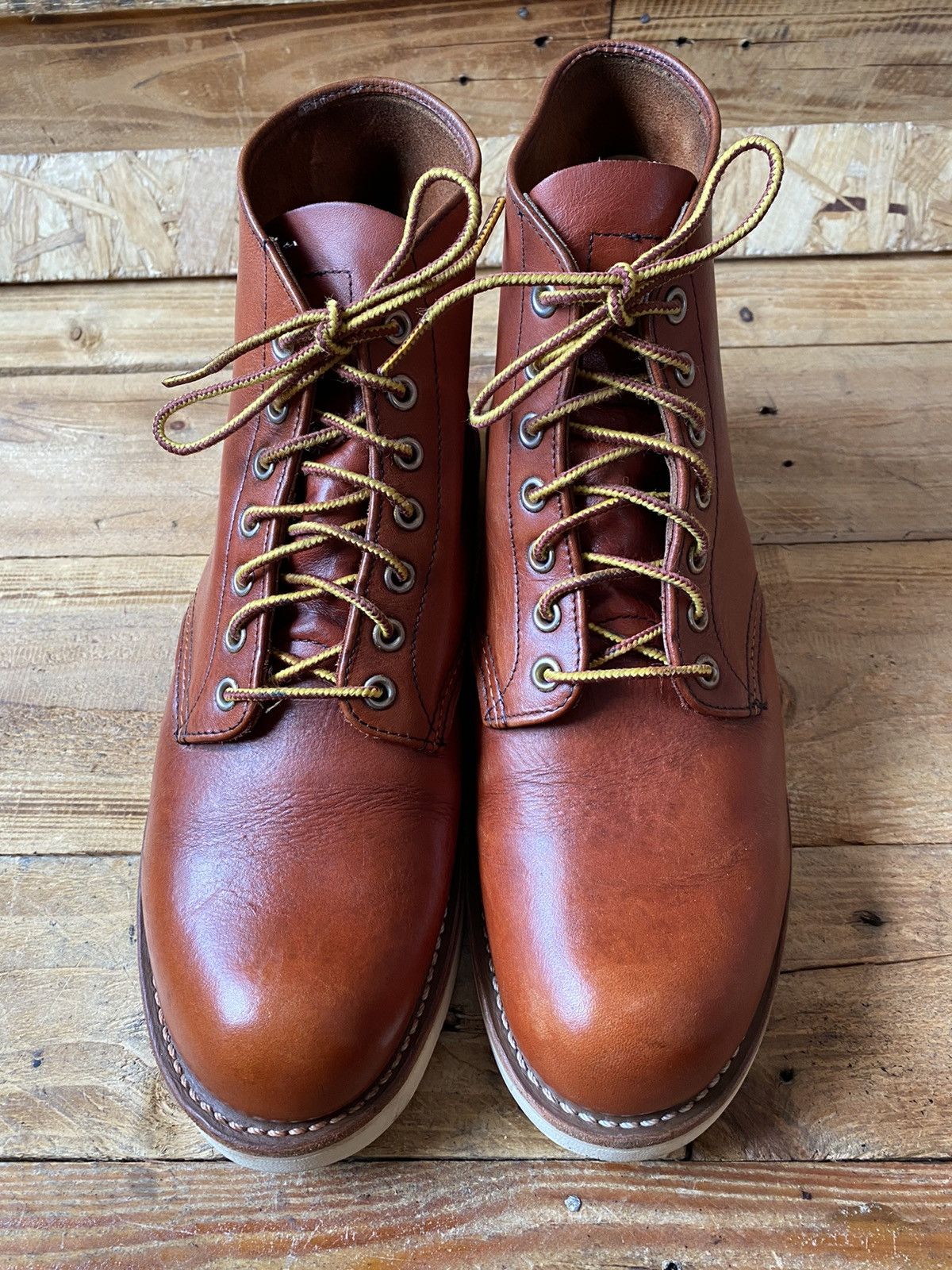 Red Wing Redwing Heritage round toe brown leather boots Uk 8 US9 Size US 9 / EU 42 - 2 Thumbnail