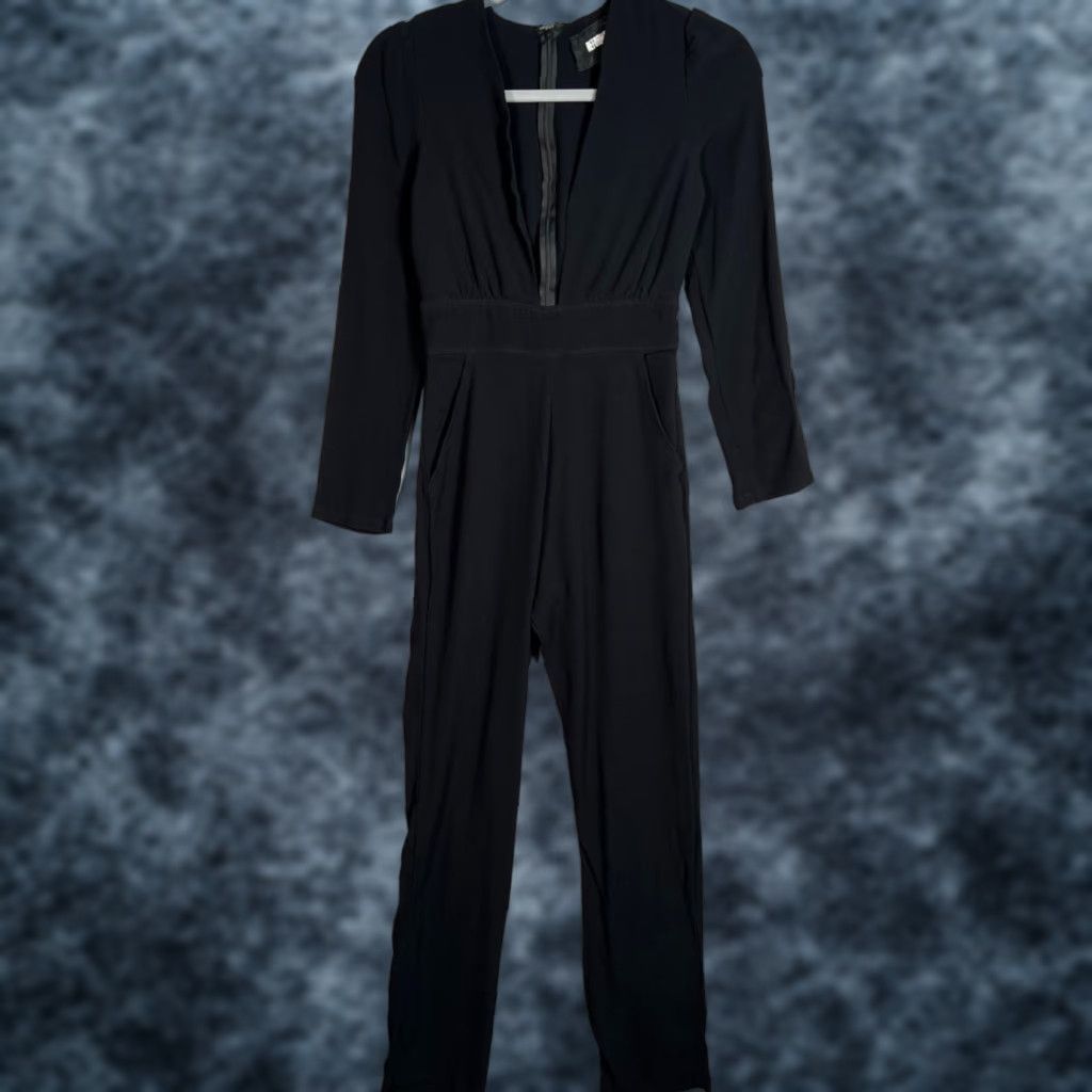 Reformation REFORMATION Jumpsuit Women Long Sleeve V-Neck Black Size 2 Adult Regular Knit Rayon Solid 8/10 Vintage/Used Women’s Size XS / US 0-2 / IT 36-38 - 1 Thumbnail
