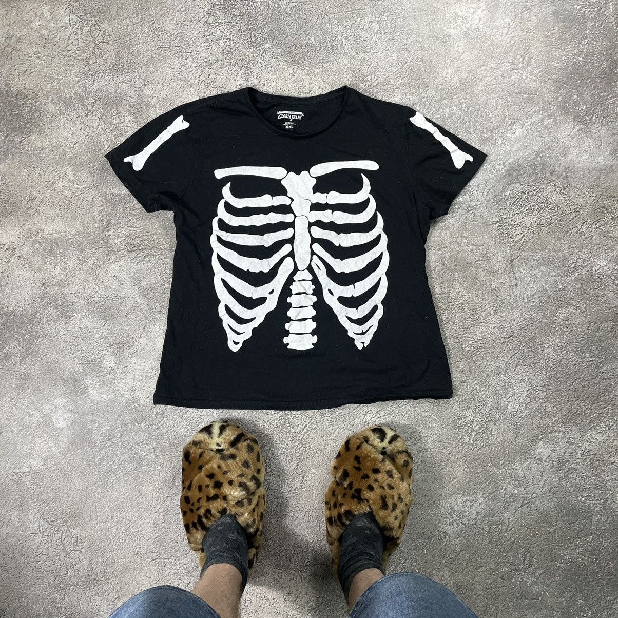 Vintage Vintage Y2K Skeleton Bones Graphic Tee Goth Black Faded XXL Size US XXL / EU 58 / 5 - 1 Thumbnail