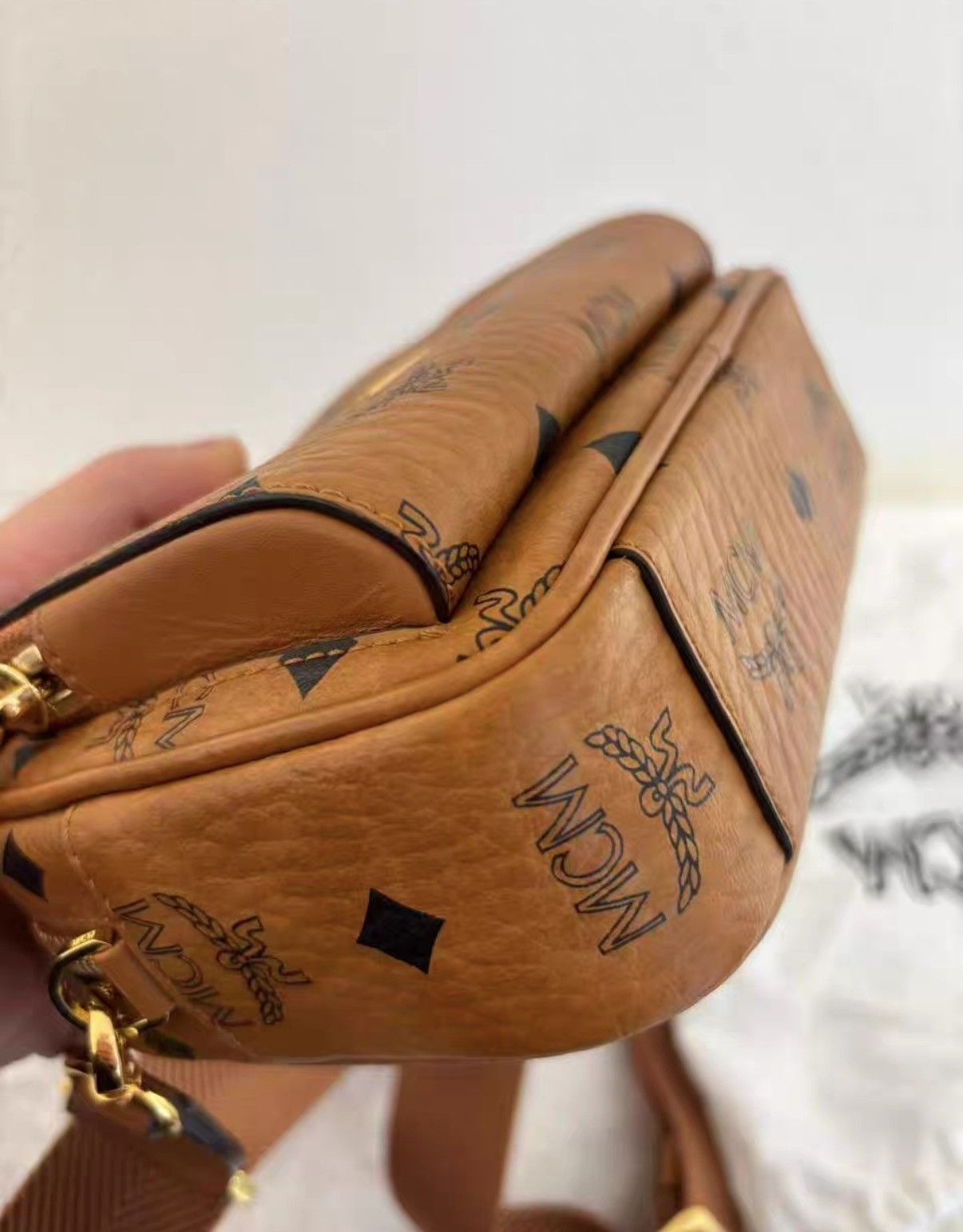 MCM MCM Cognac Monogram Printed Camera Shoulder Bag J38 Size ONE SIZE - 8 Thumbnail