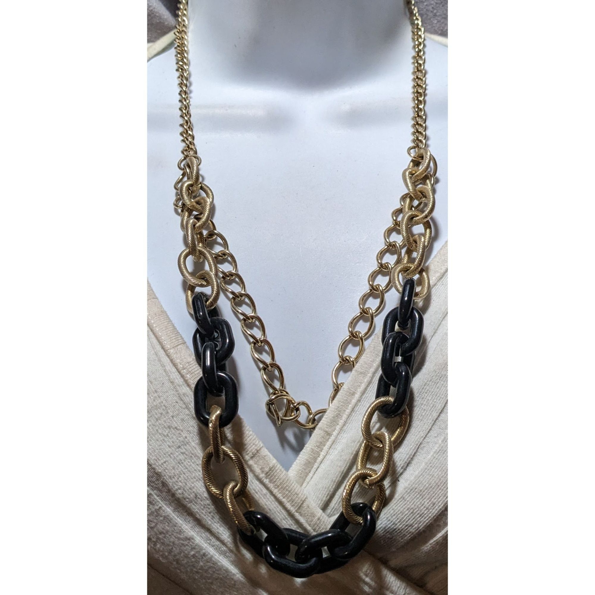 Other 80s Glam Black and Gold Chunky Multilayer Chain Necklace Size ONE SIZE - 5 Thumbnail