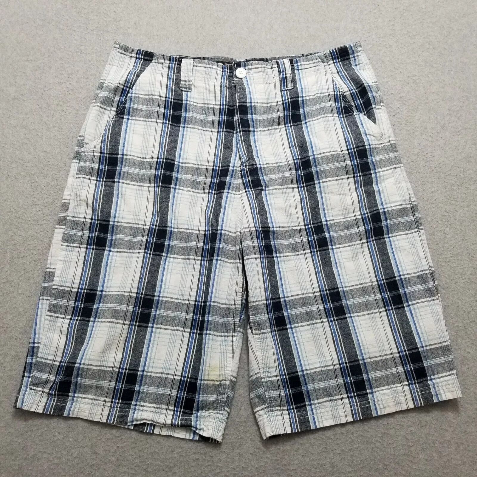 Southpole Southpole Shorts Mens 36 White Plaid Pockets Chino Casual Size US 36 / EU 52 - 1 Thumbnail