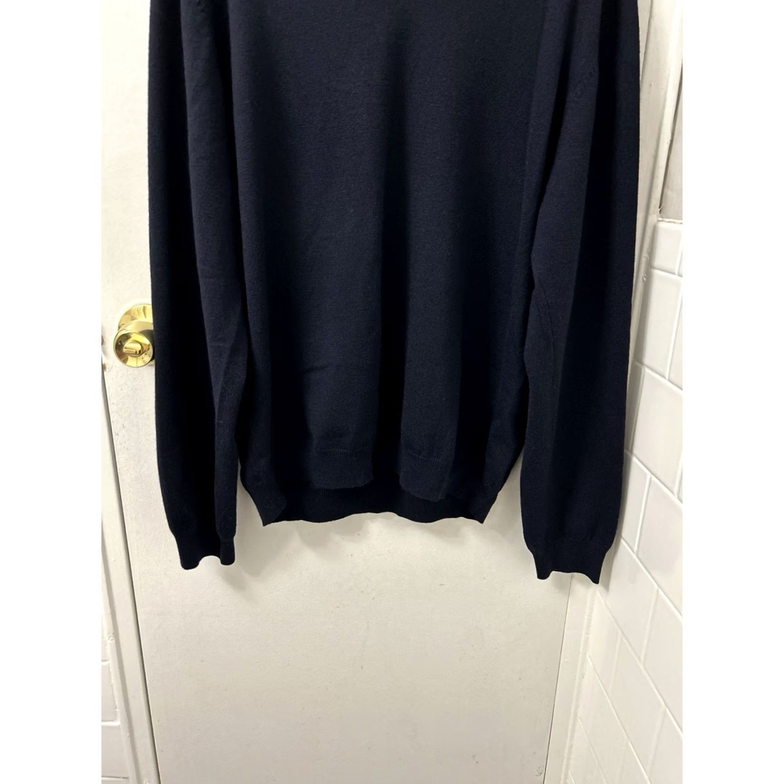 Brooks Brothers Brooks Brothers Sweater V-Neck Pullover Mens Large Navy Blue Merino Wool Stretch Pullover Size US L / EU 52-54 / 3 - 3 Thumbnail