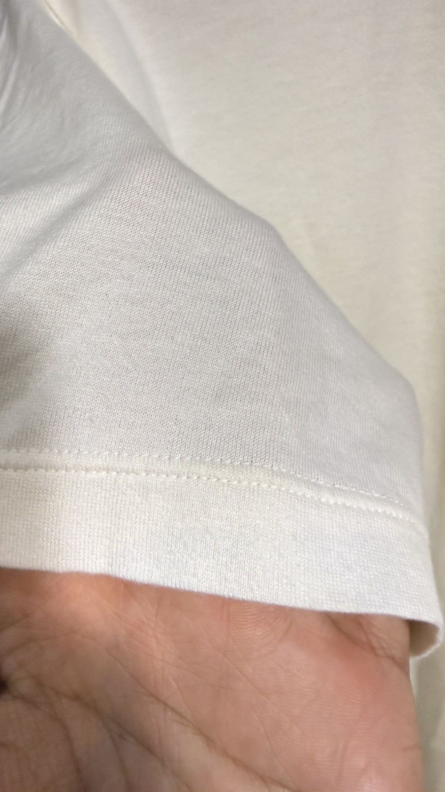 Burberry BURBERRY LONDON TSHIRT Size US L / EU 52-54 / 3 - 9 Thumbnail