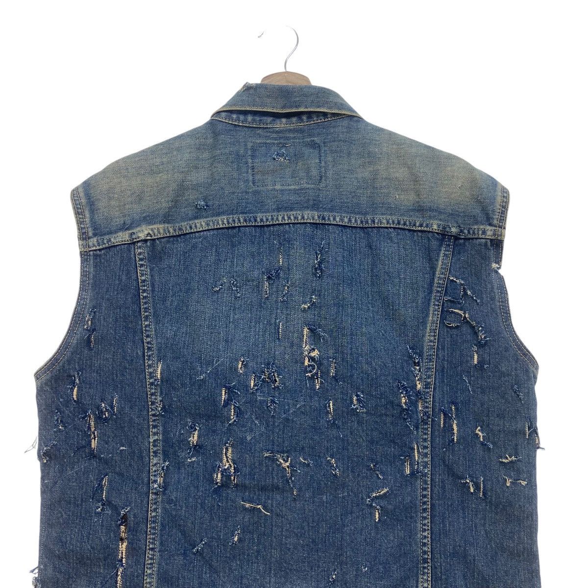 Edwin Vintage Edwin Trucker Sleeveless Distressed Denim Jacket Size US M / EU 48-50 / 2 - 16 Thumbnail