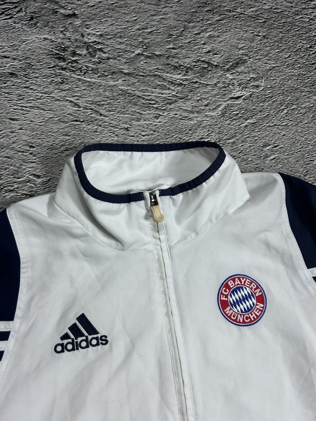 Adidas × Vintage Adidas Bayern track jacket vintage white Y2K nylon zip Size US XL / EU 56 / 4 - 2 Thumbnail