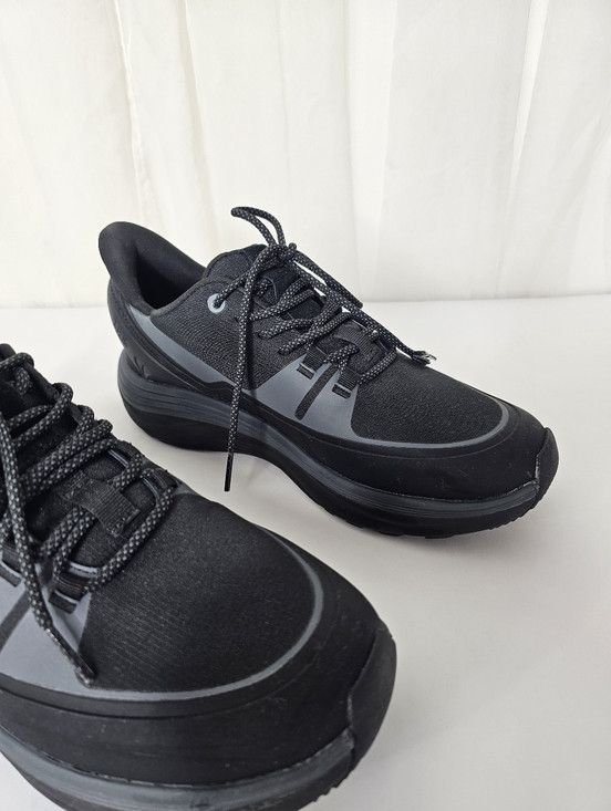 Other Kizik London AT All Terrain Travel Shoe Black Handsfree Size US 8.5 / EU 41-42 - 9 Thumbnail