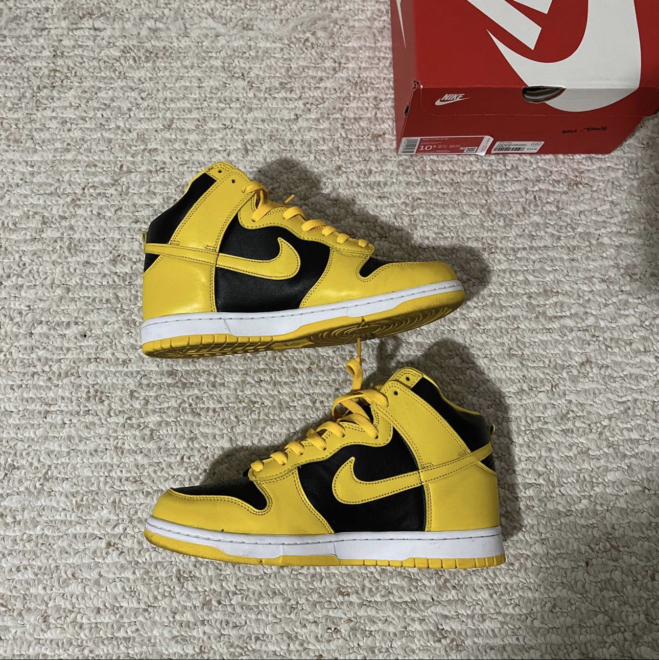 Nike Nike Dunk High Iowa 2020 Size US 10.5 / EU 43-44 - 1 Thumbnail