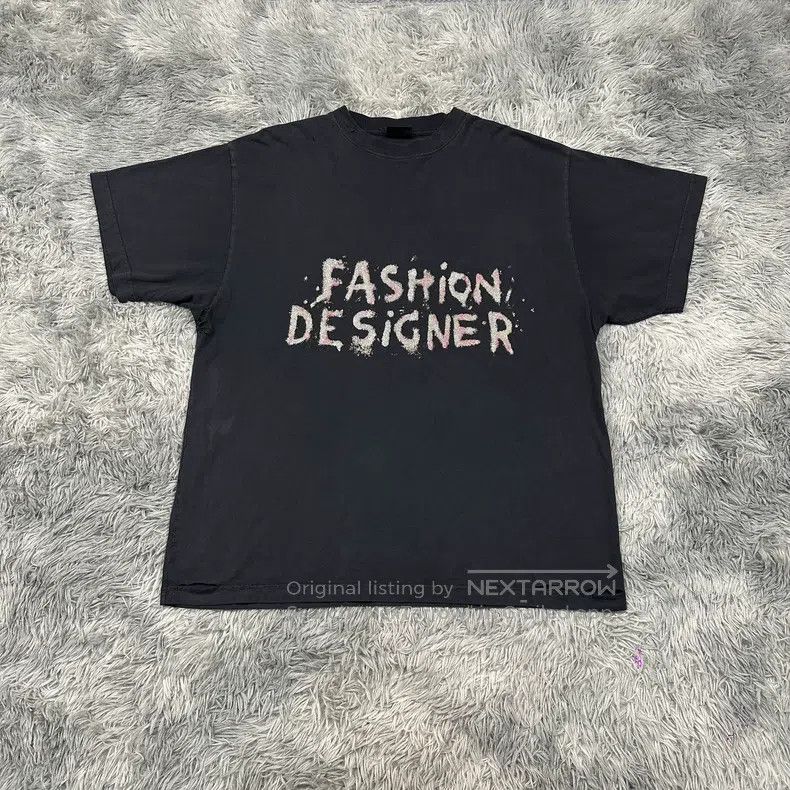 Balenciaga Balenciaga Distressed damaged short sleeve T-shirt Size US S / EU 44-46 / 1 - 1 Thumbnail