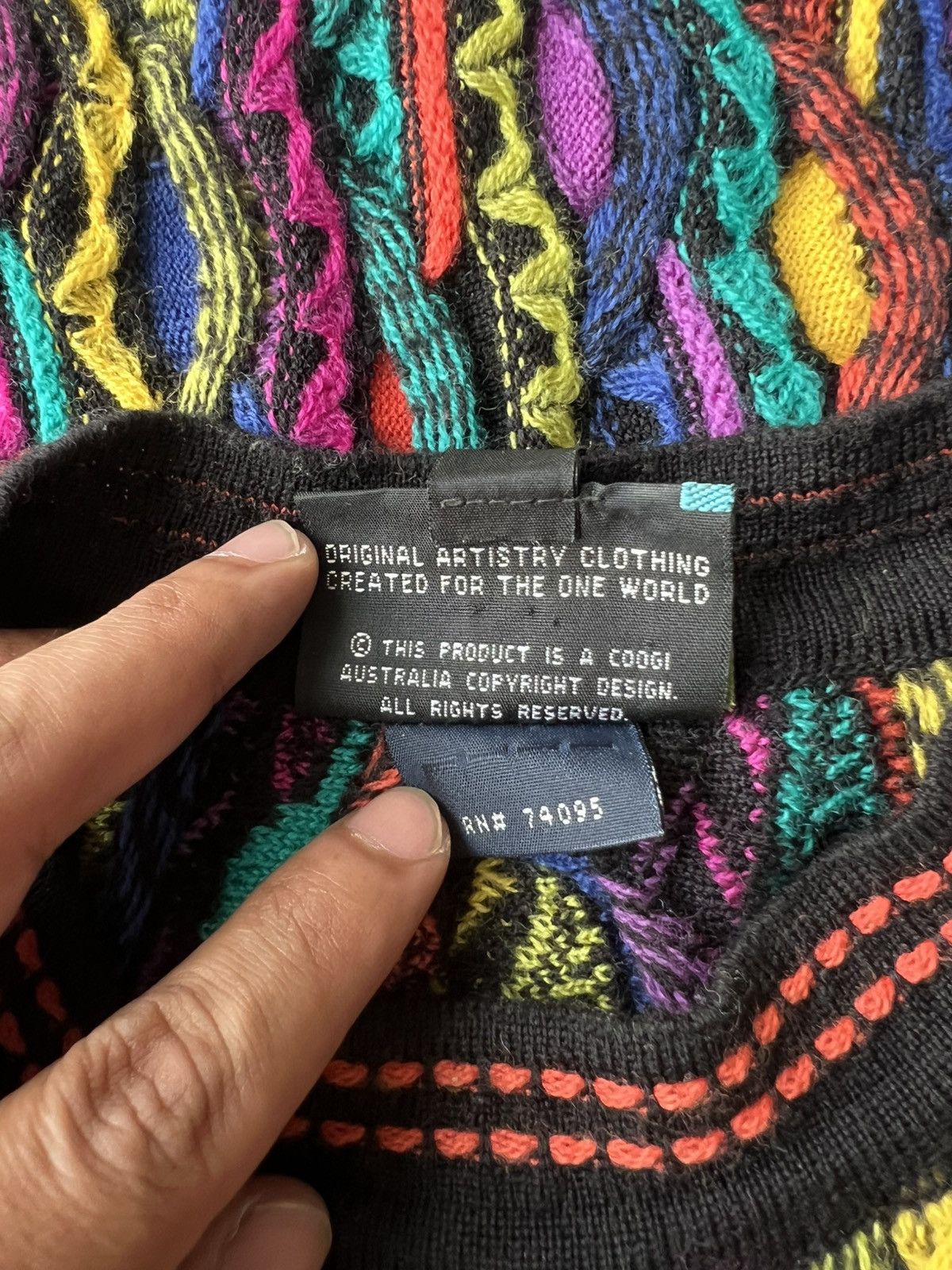 Coogi ARCHIVE 1990s Coogi 3D Cable Knit Cosby Oversized Sweater Size US M / EU 48-50 / 2 - 7 Thumbnail