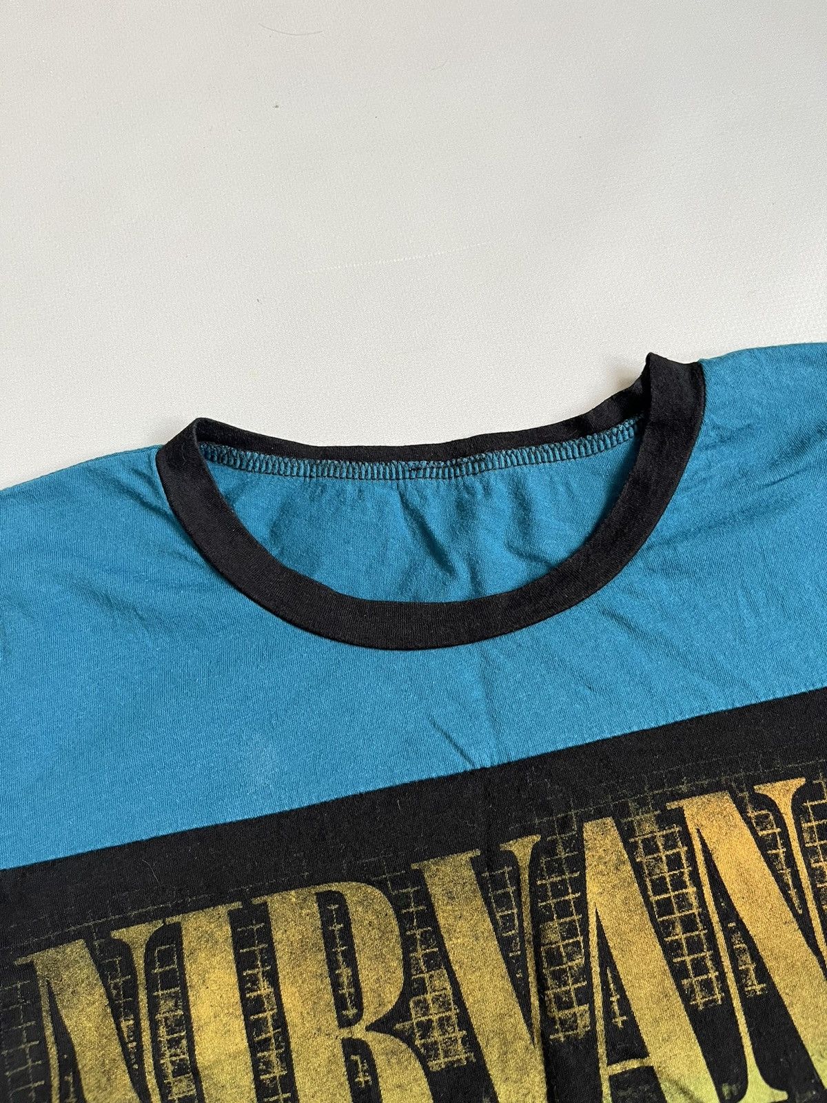 Band Tees Vintage 1991 Nirvana Tour Palladium Hollywood CA Tour Shirt Size US S / EU 44-46 / 1 - 2 Thumbnail
