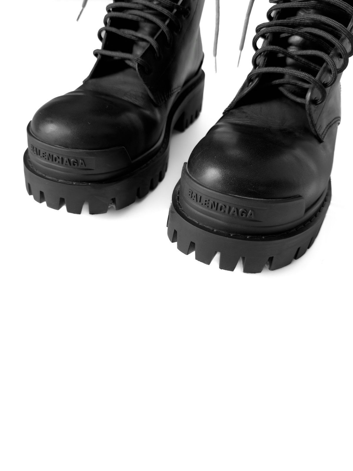 Balenciaga Balenciaga strike zip boots Size US 8 / EU 41 - 2 Thumbnail