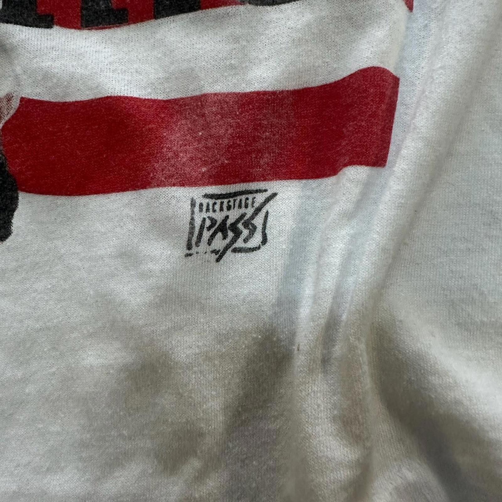 Rap Tees 90s Here Comes the Hammer MC Hammer Tour Tee - XL Size US XL / EU 56 / 4 - 2 Thumbnail