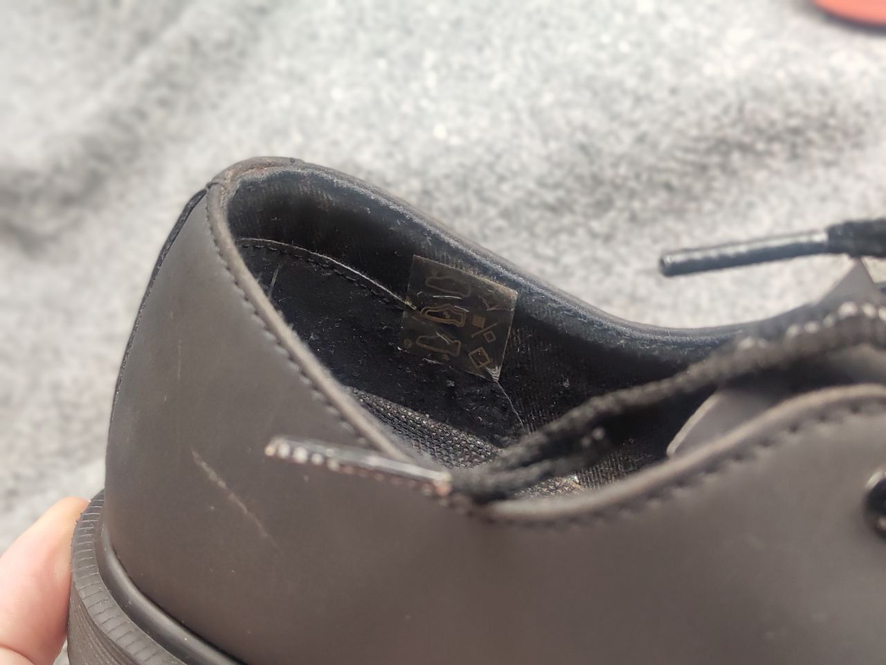 Dr. Martens Dr. martens torriano softy t oxford Low Leather Unisex Shoes Size US 6 / EU 39 - 17 Thumbnail