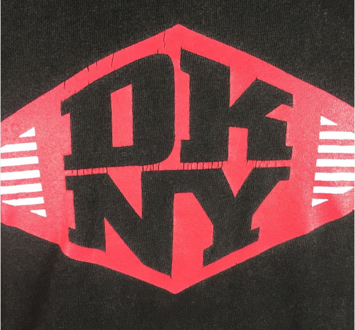 DKNY × Vintage Vintage dkny tees Size US L / EU 52-54 / 3 - 3 Thumbnail