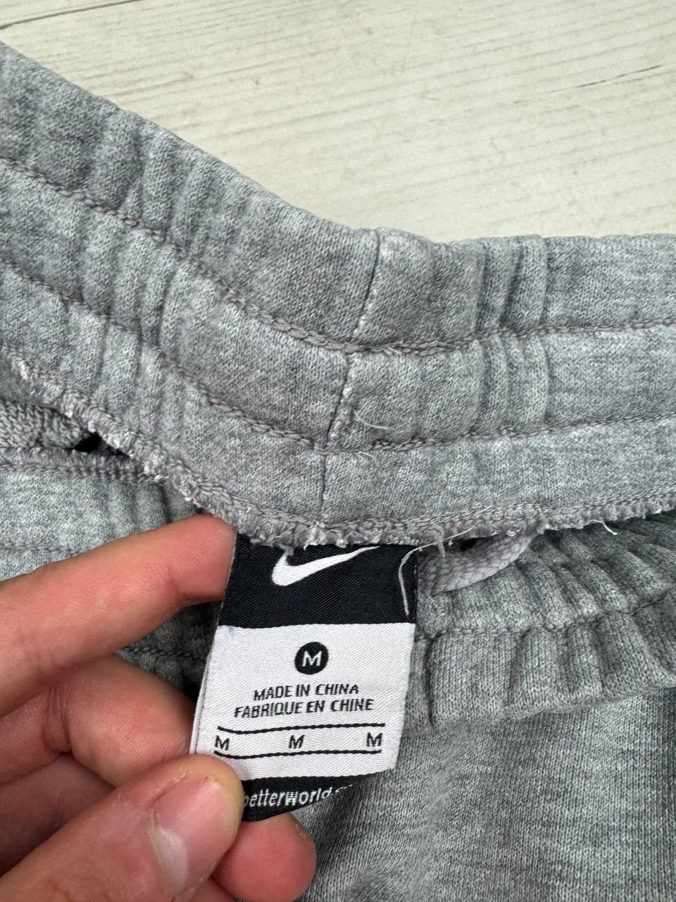Nike Vintage Nike FC Barcelona Sweatpants Baggy Swoosh Size US 32 / EU 48 - 8 Thumbnail