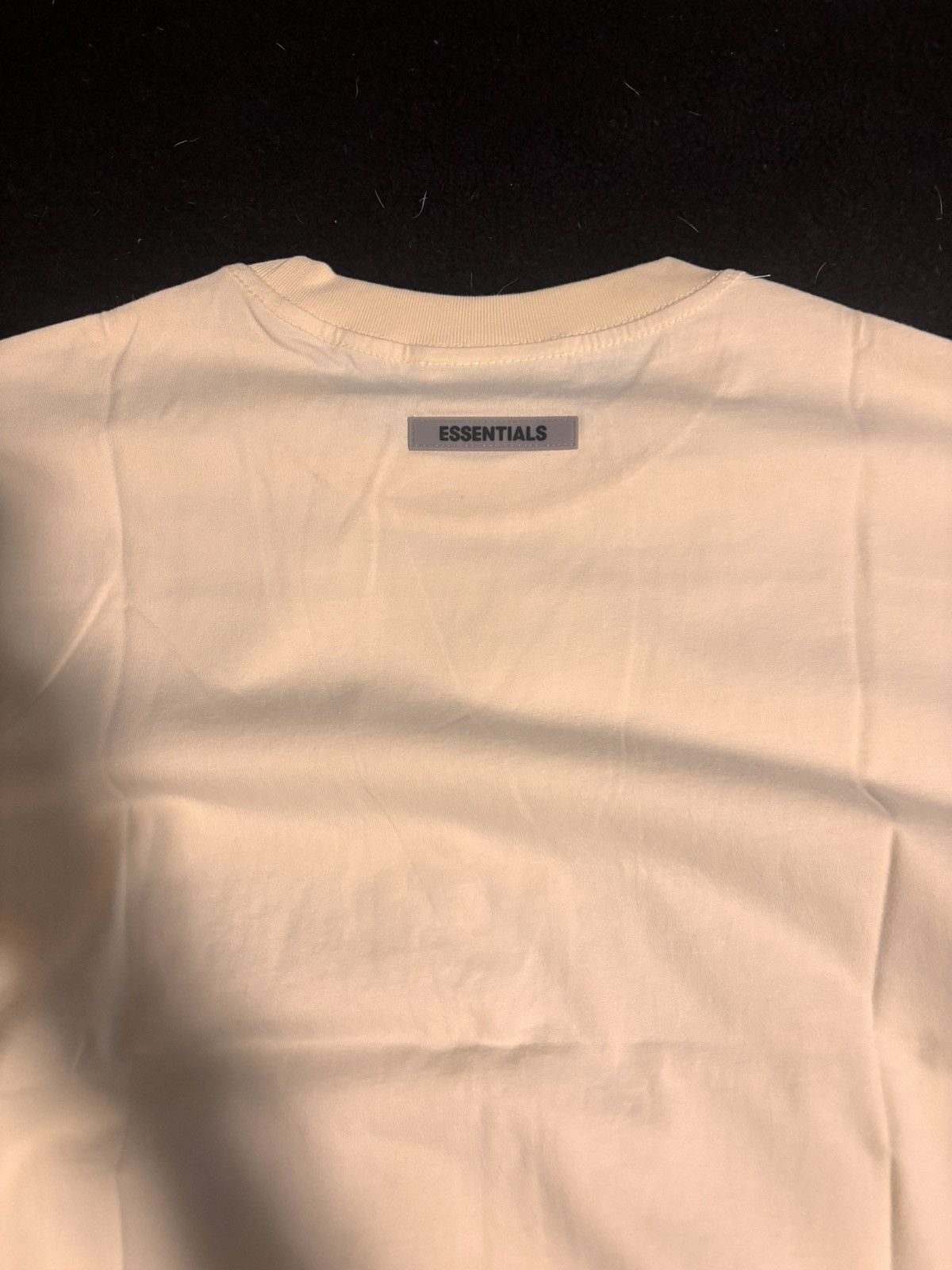 Essentials Essentials fear of god boxy tee shirt cream applique logo Size US XS / EU 42 / 0 - 9 Thumbnail
