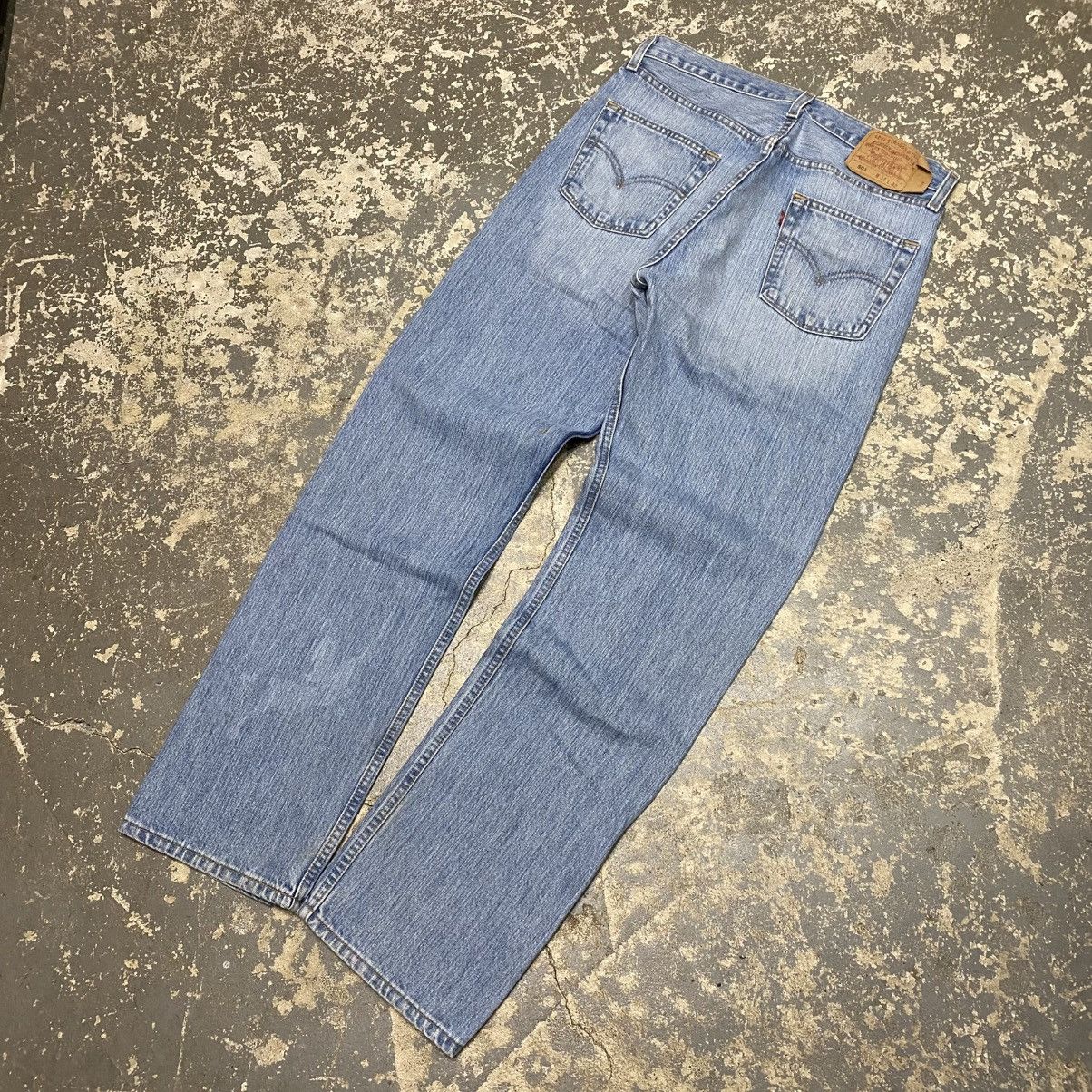 Japanese Brand × Levi's × Vintage Vintage Levis 501 Light Wash Botton Fly Denim Jeans USA 90s Size US 33 - 2 Thumbnail