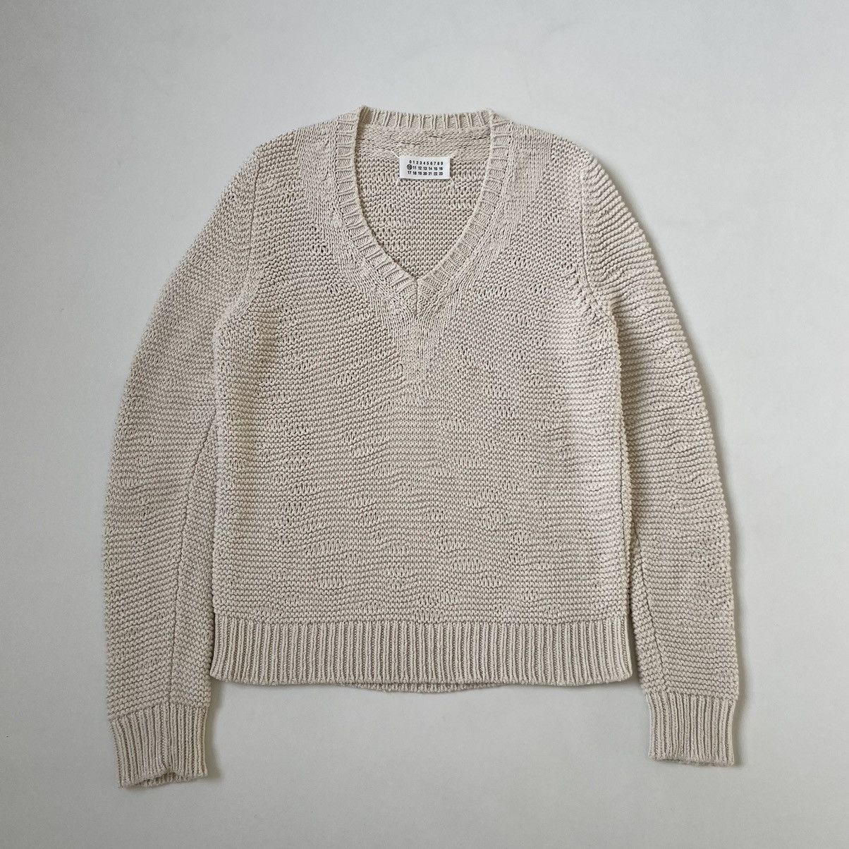 Maison Margiela Sample Textured Cream Cotton V Neck Sweater Size US M / EU 48-50 / 2 - 1 Thumbnail