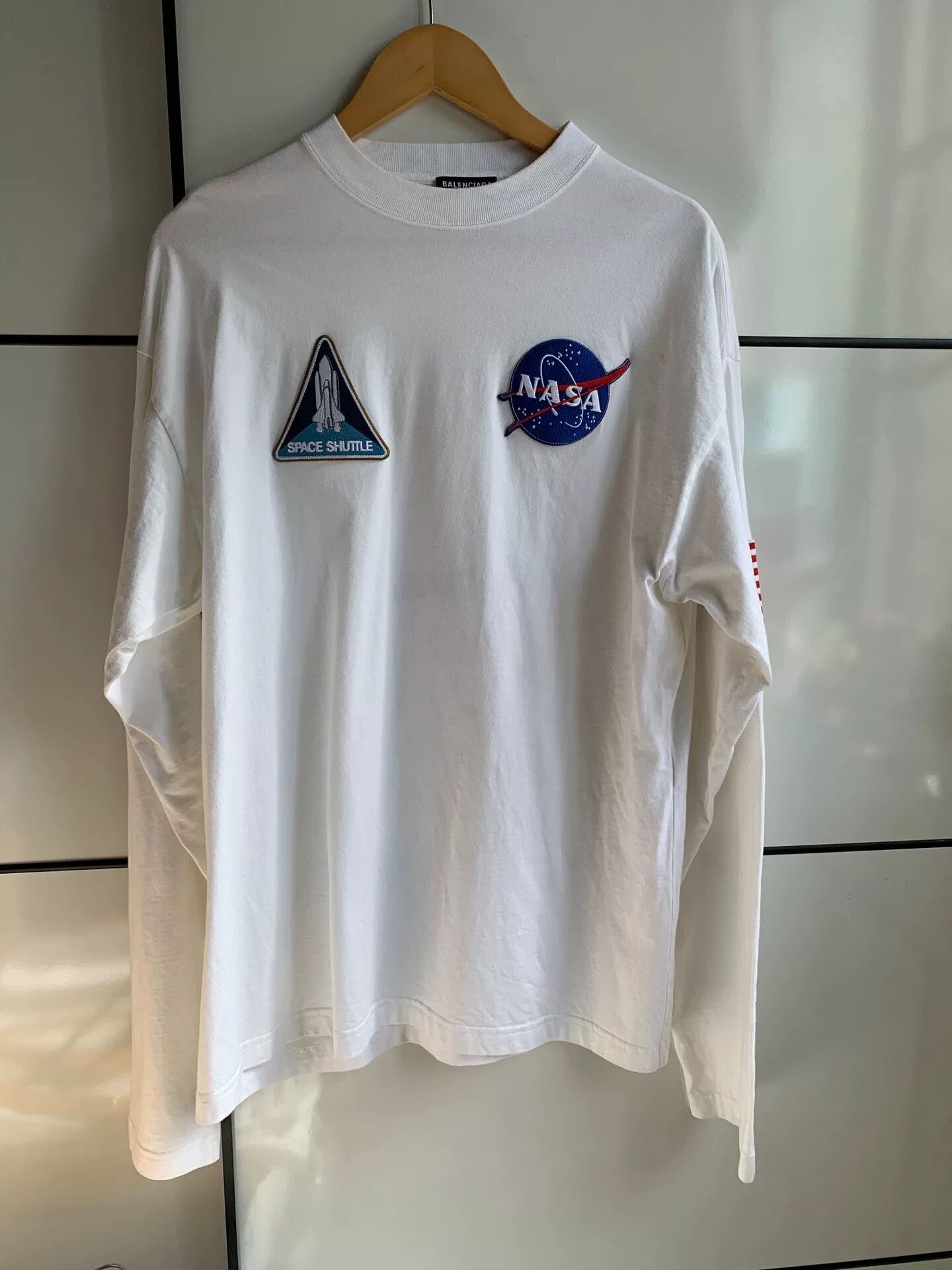 Balenciaga Balenciaga x NASA Collaboration Long Sleeve T-shirt Size US L / EU 52-54 / 3 - 1 Thumbnail